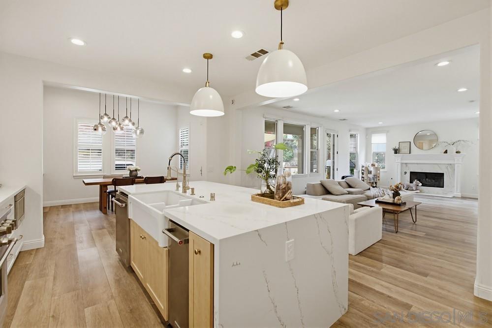 Detail Gallery Image 10 of 59 For 15702  New Park, San Diego,  CA 92127 - 4 Beds | 2/1 Baths