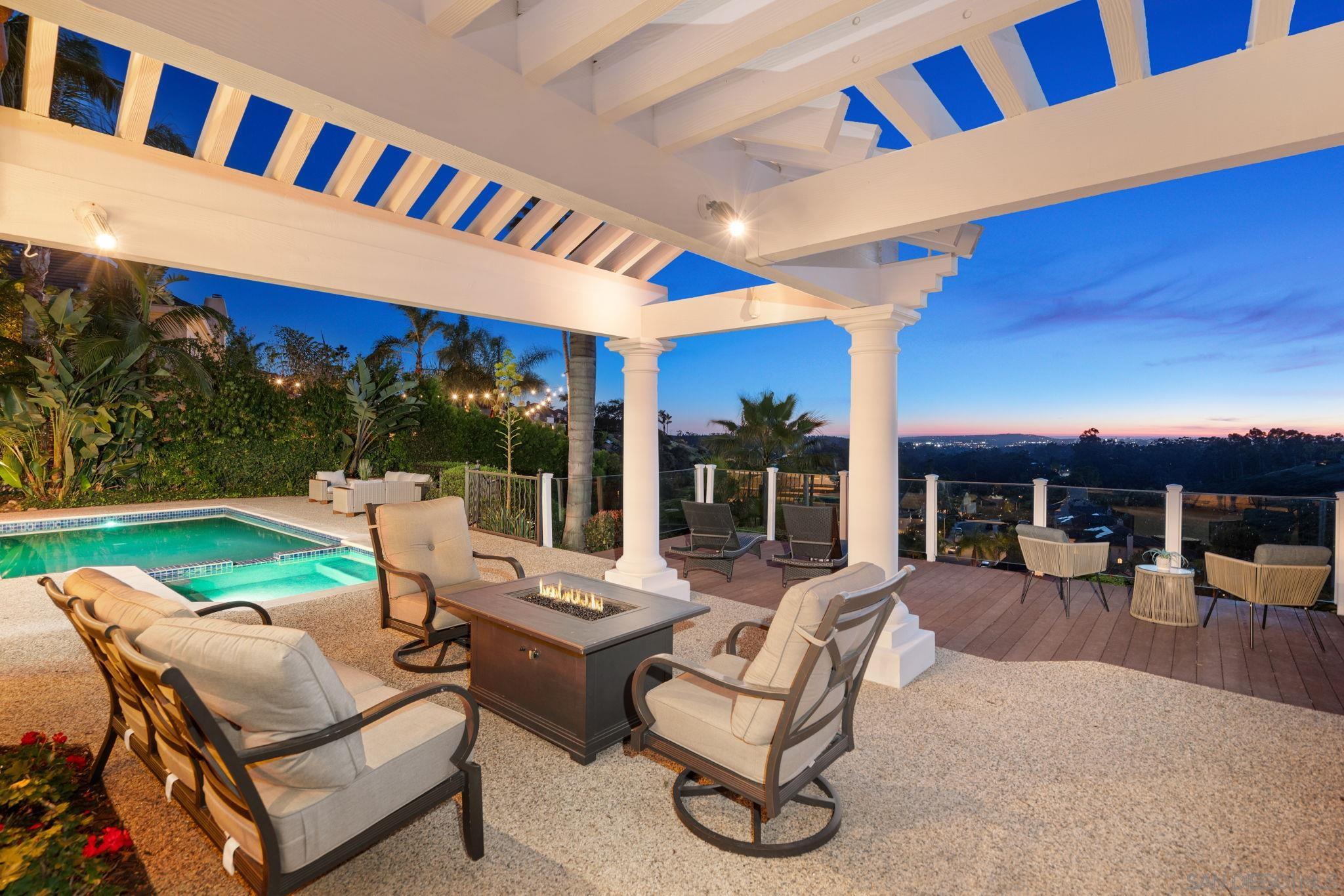 Detail Gallery Image 26 of 33 For 10776  Birch Bluff Ave, San Diego,  CA 92131 - 5 Beds | 3/1 Baths