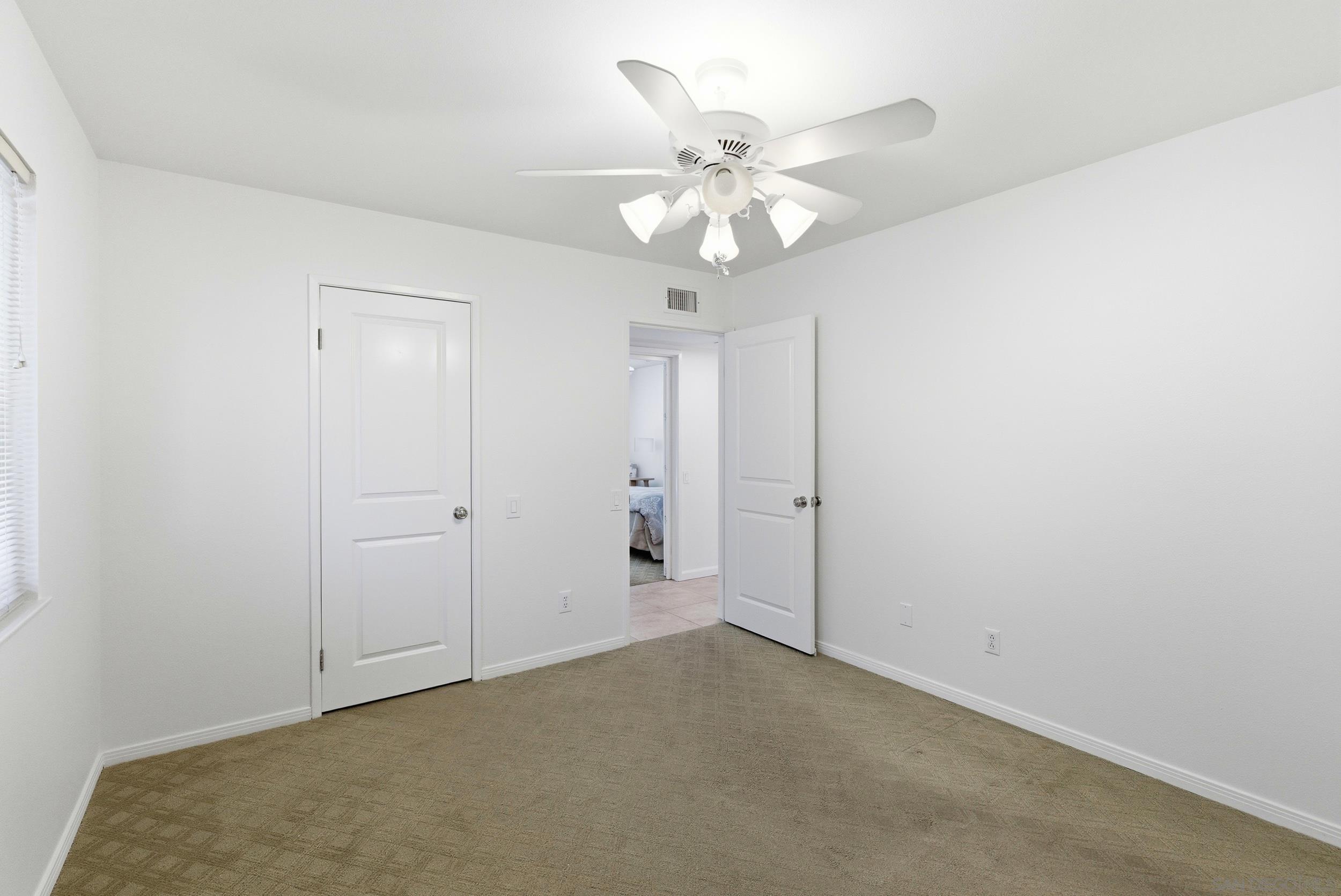 Detail Gallery Image 18 of 40 For 16118  Selva Dr, San Diego,  CA 92128 - 2 Beds | 2 Baths