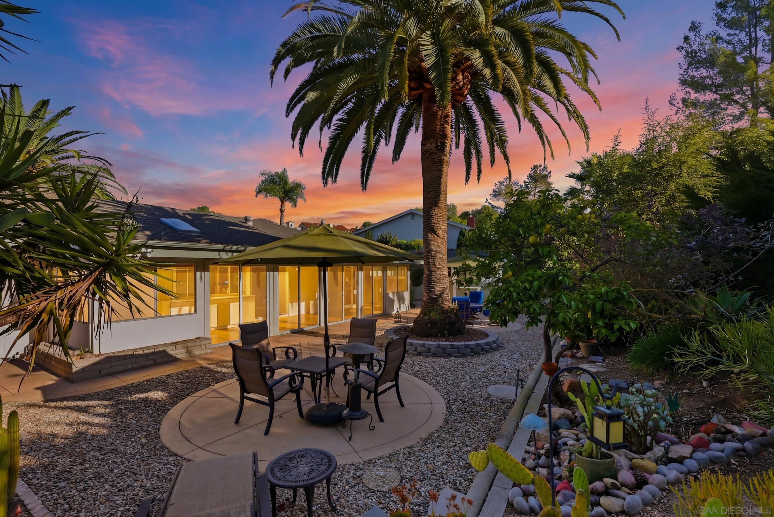 Detail Gallery Image 33 of 40 For 16118  Selva Dr, San Diego,  CA 92128 - 2 Beds | 2 Baths