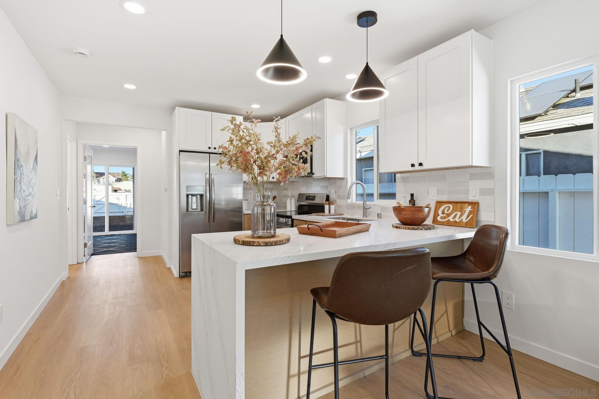 Detail Gallery Image 5 of 27 For 4416  40th St, San Diego,  CA 92116 - 4 Beds | 3 Baths