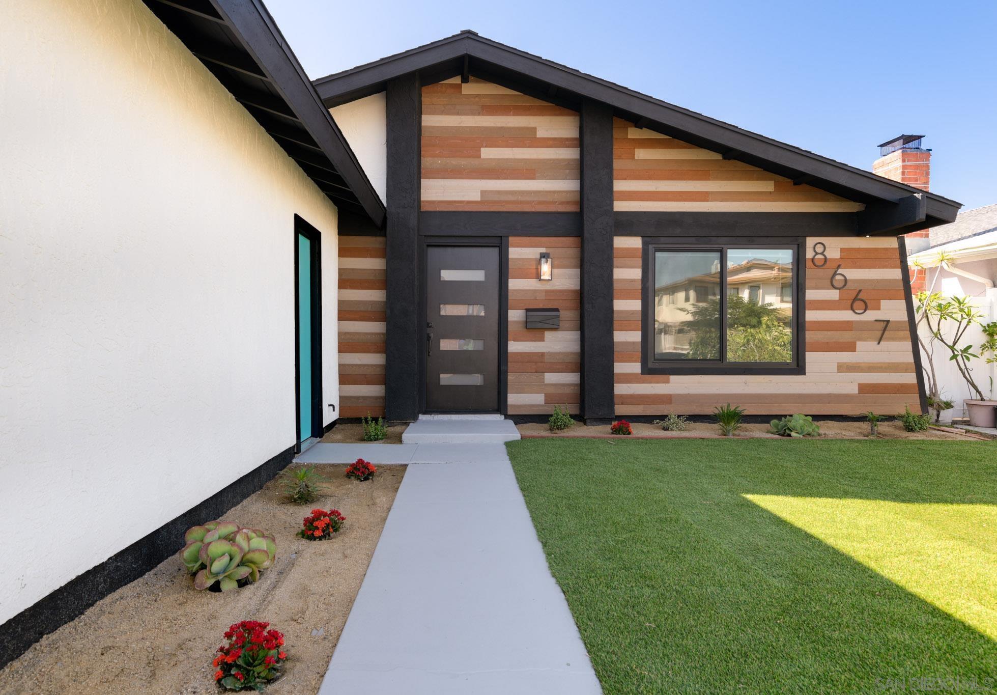 Detail Gallery Image 2 of 22 For 8667  Cetus Rd, San Diego,  CA 92126 - 3 Beds | 2 Baths