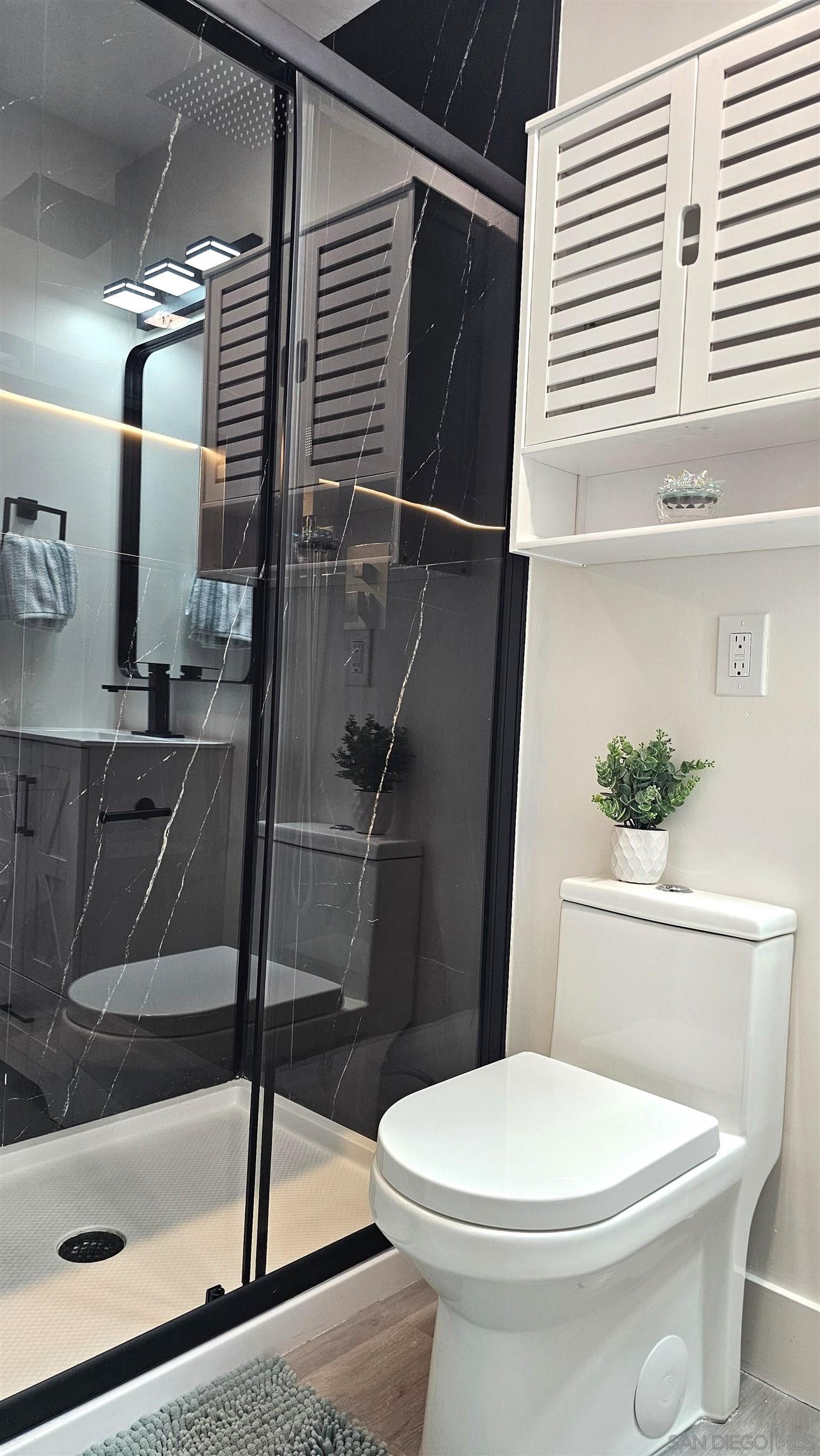 Detail Gallery Image 16 of 22 For 8667  Cetus Rd, San Diego,  CA 92126 - 3 Beds | 2 Baths