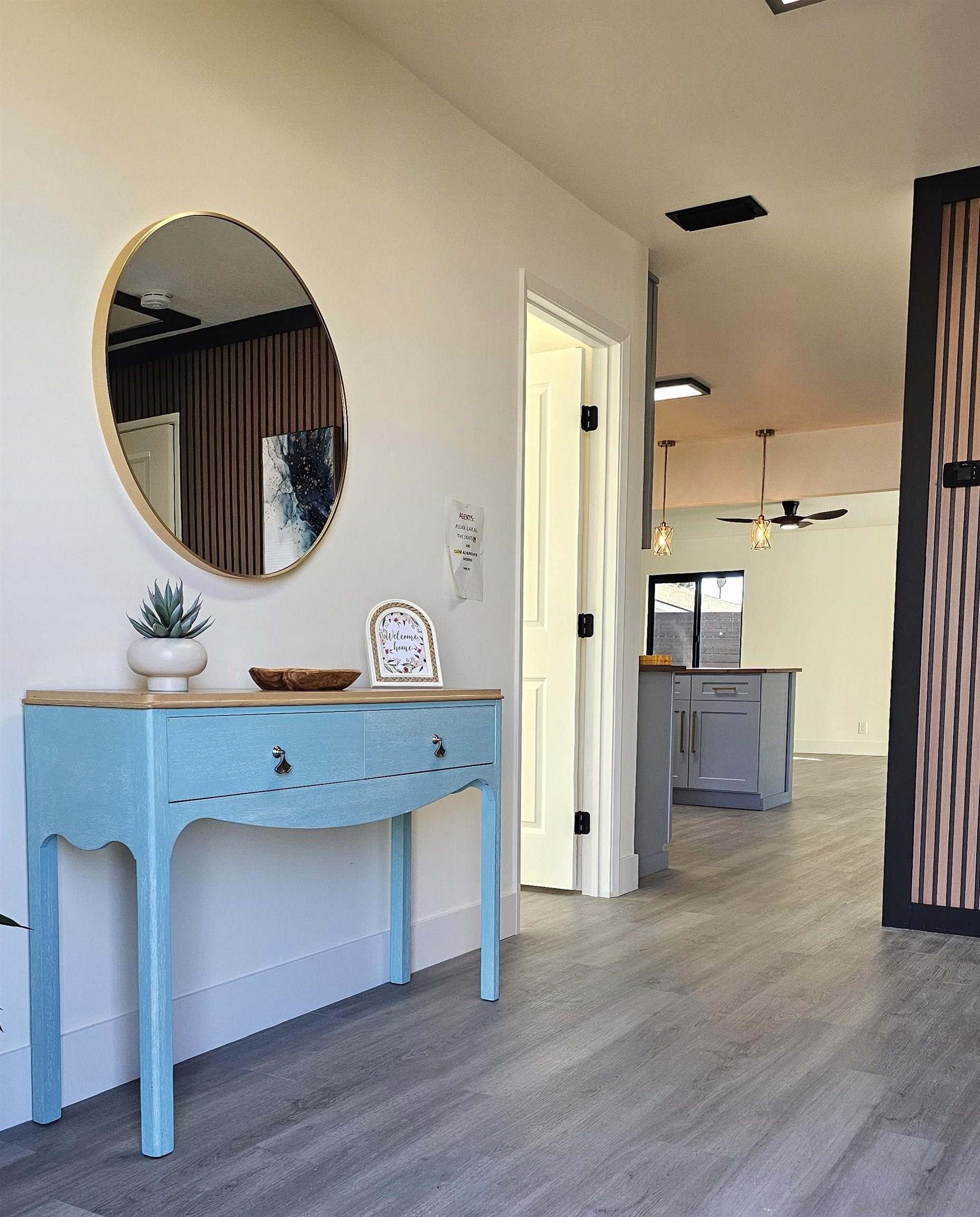 Detail Gallery Image 3 of 22 For 8667  Cetus Rd, San Diego,  CA 92126 - 3 Beds | 2 Baths