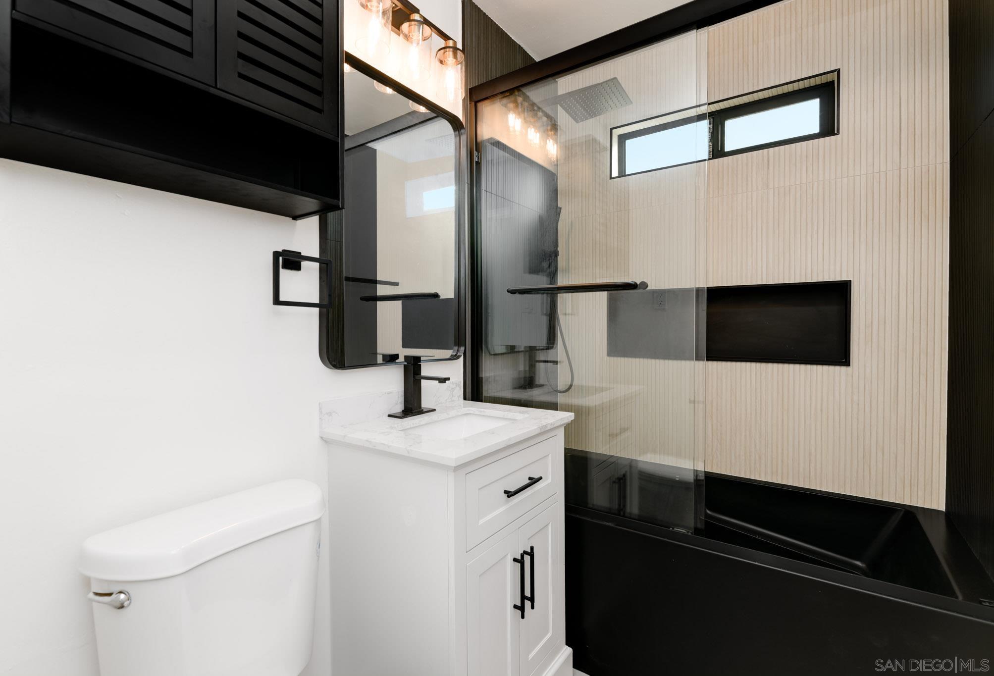 Detail Gallery Image 11 of 18 For 1948  Westinghouse St, San Diego,  CA 92111 - 3 Beds | 2 Baths