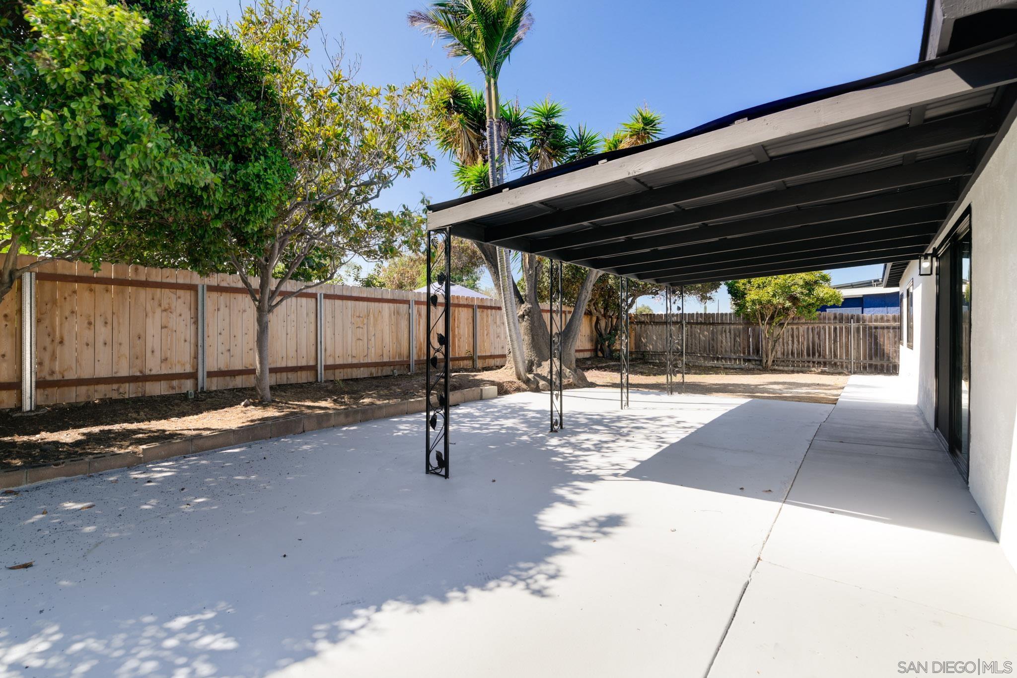 Detail Gallery Image 12 of 25 For 9125  Akard St, Spring Valley,  CA 91977 - 4 Beds | 2 Baths