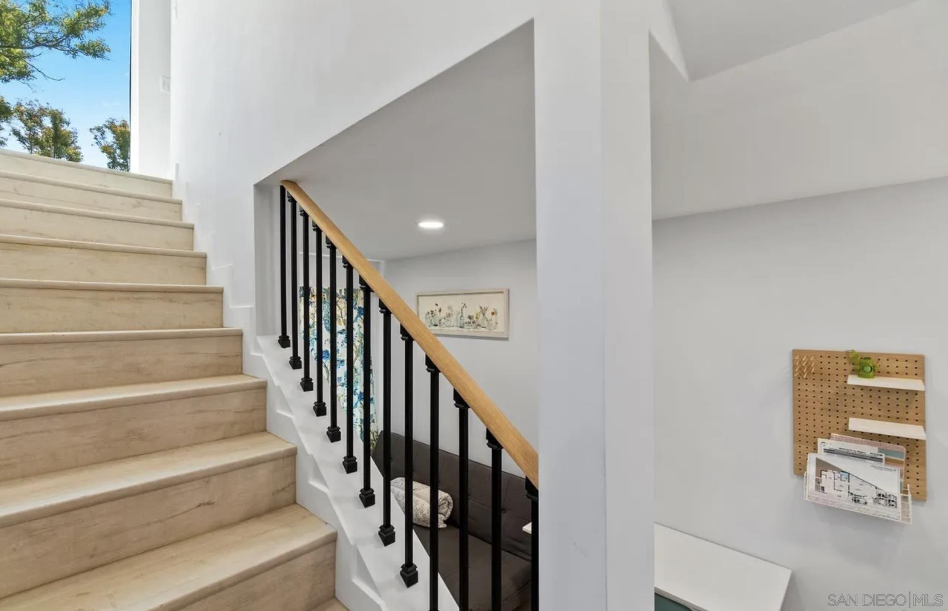 Detail Gallery Image 21 of 43 For 1024-1022  Pascoe St., San Diego,  CA 92103 - 3 Beds | 3 Baths