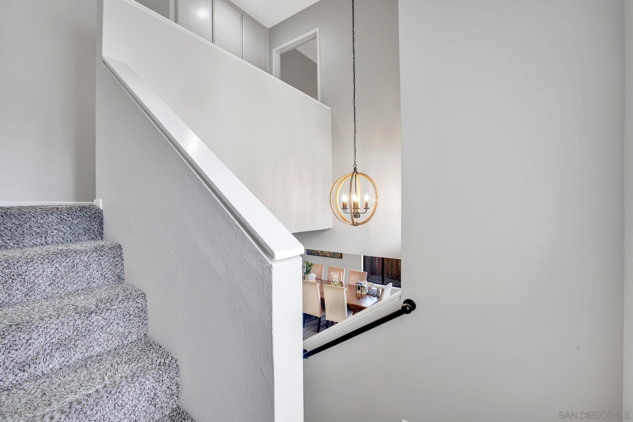 Detail Gallery Image 17 of 31 For 39821  Wild Fflower, Murrieta,  CA 92563 - 4 Beds | 2/1 Baths