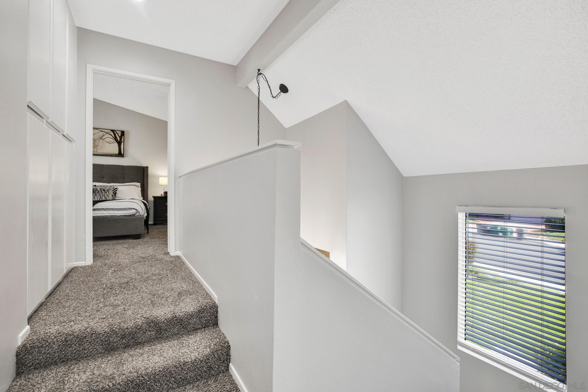 Detail Gallery Image 19 of 31 For 39821  Wild Fflower, Murrieta,  CA 92563 - 4 Beds | 2/1 Baths