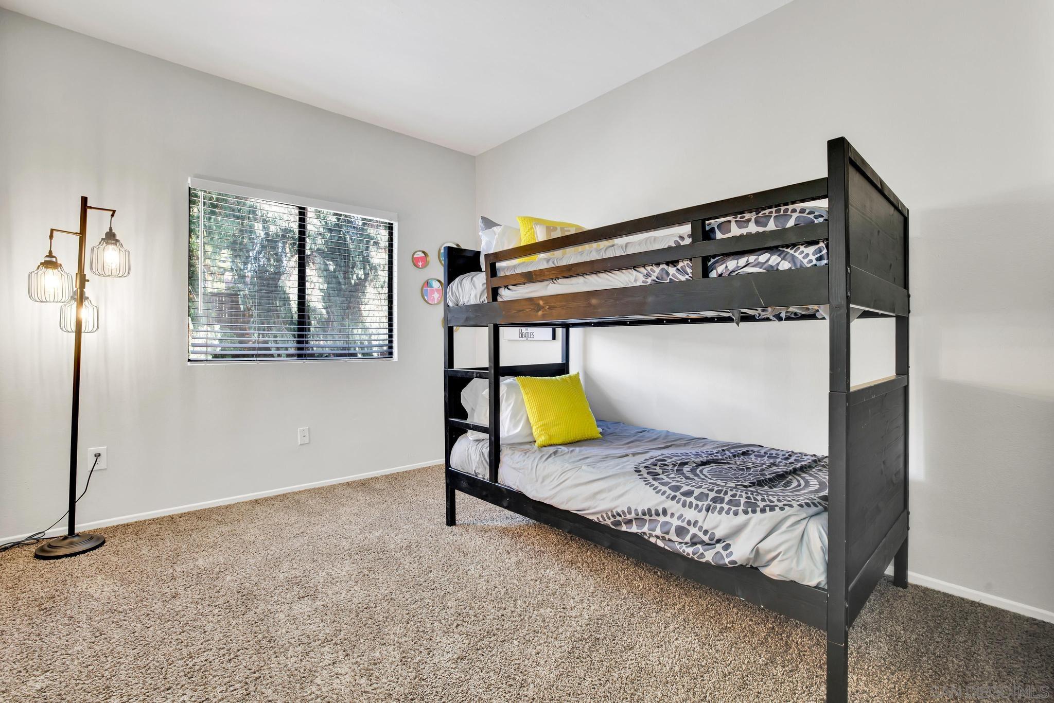 Detail Gallery Image 27 of 31 For 39821  Wild Fflower, Murrieta,  CA 92563 - 4 Beds | 2/1 Baths