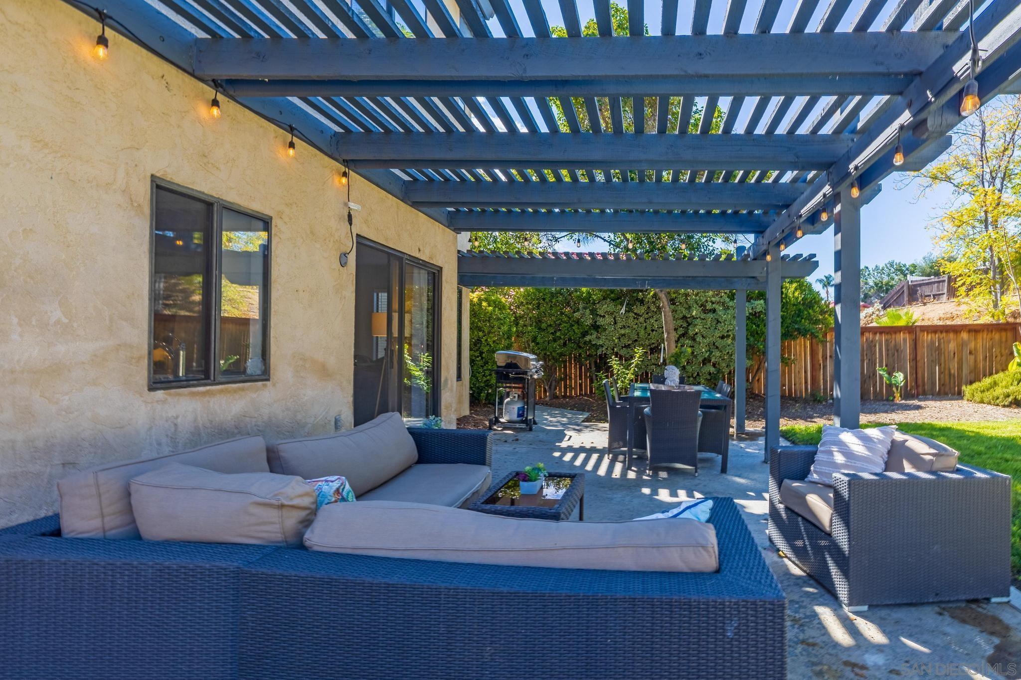 Detail Gallery Image 30 of 31 For 39821  Wild Fflower, Murrieta,  CA 92563 - 4 Beds | 2/1 Baths