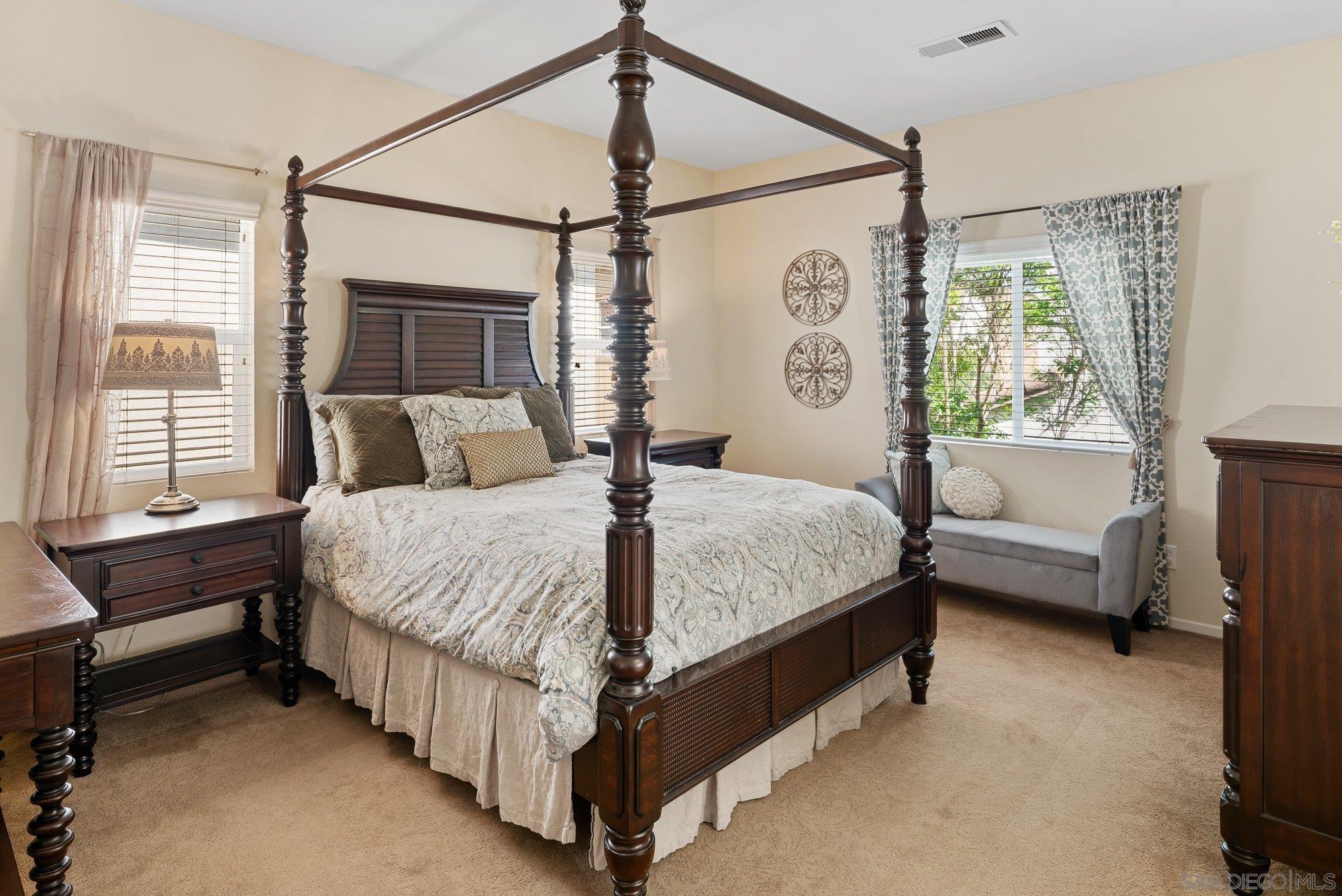Detail Gallery Image 22 of 50 For 1551  Avenida De Avila, Chula Vista,  CA 91913 - 3 Beds | 2/1 Baths