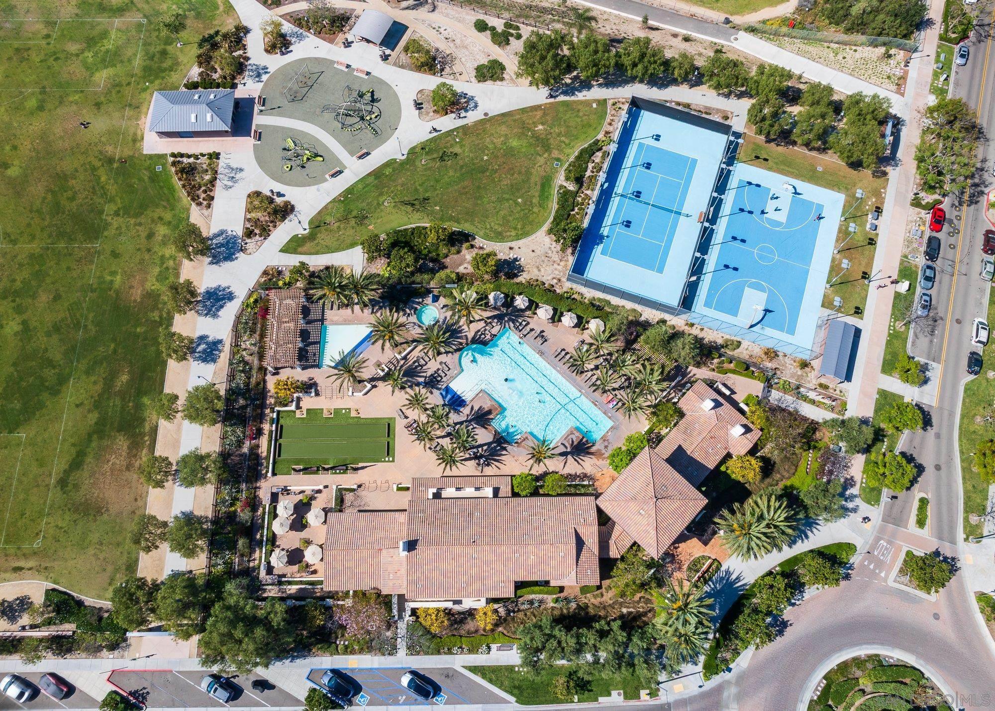 Detail Gallery Image 46 of 50 For 1551  Avenida De Avila, Chula Vista,  CA 91913 - 3 Beds | 2/1 Baths