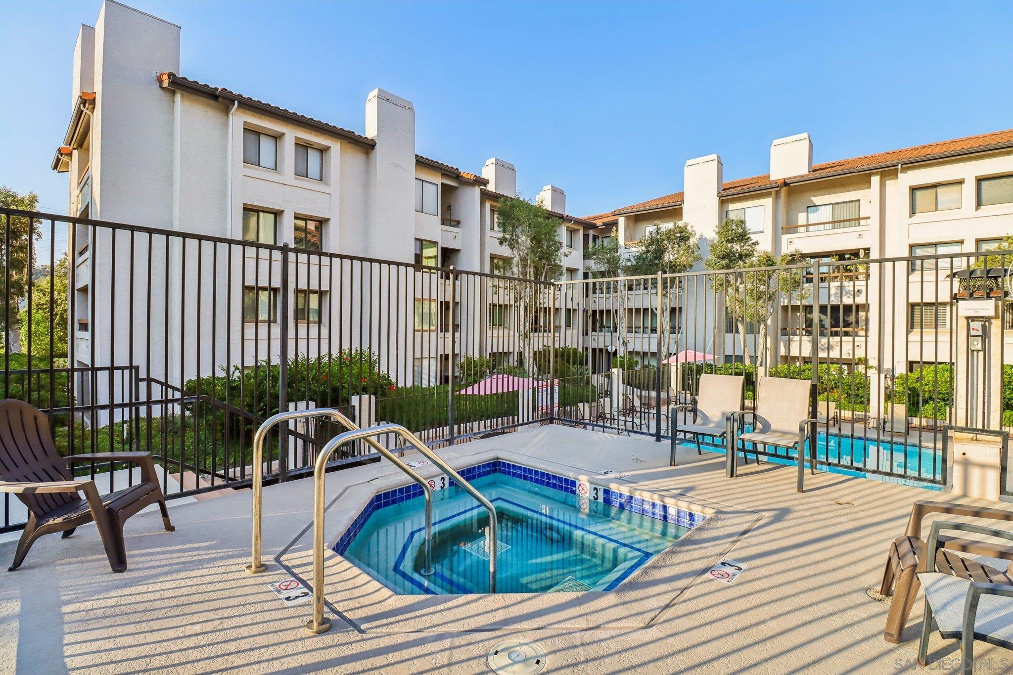 Detail Gallery Image 49 of 72 For 5645  Friars Rd  #386,  San Diego,  CA 92110 - 3 Beds | 2 Baths