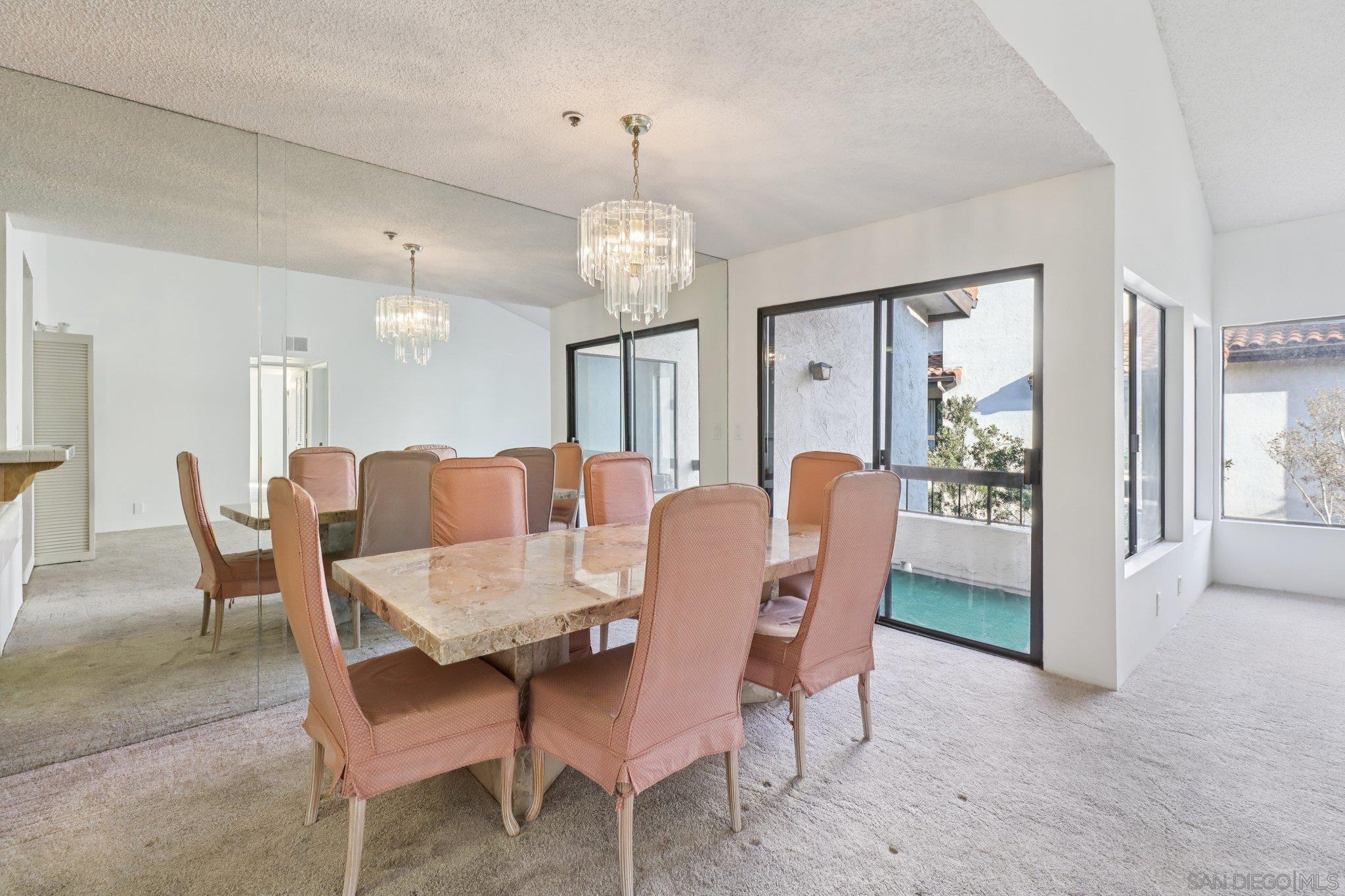 Detail Gallery Image 10 of 72 For 5645  Friars Rd  #386,  San Diego,  CA 92110 - 3 Beds | 2 Baths