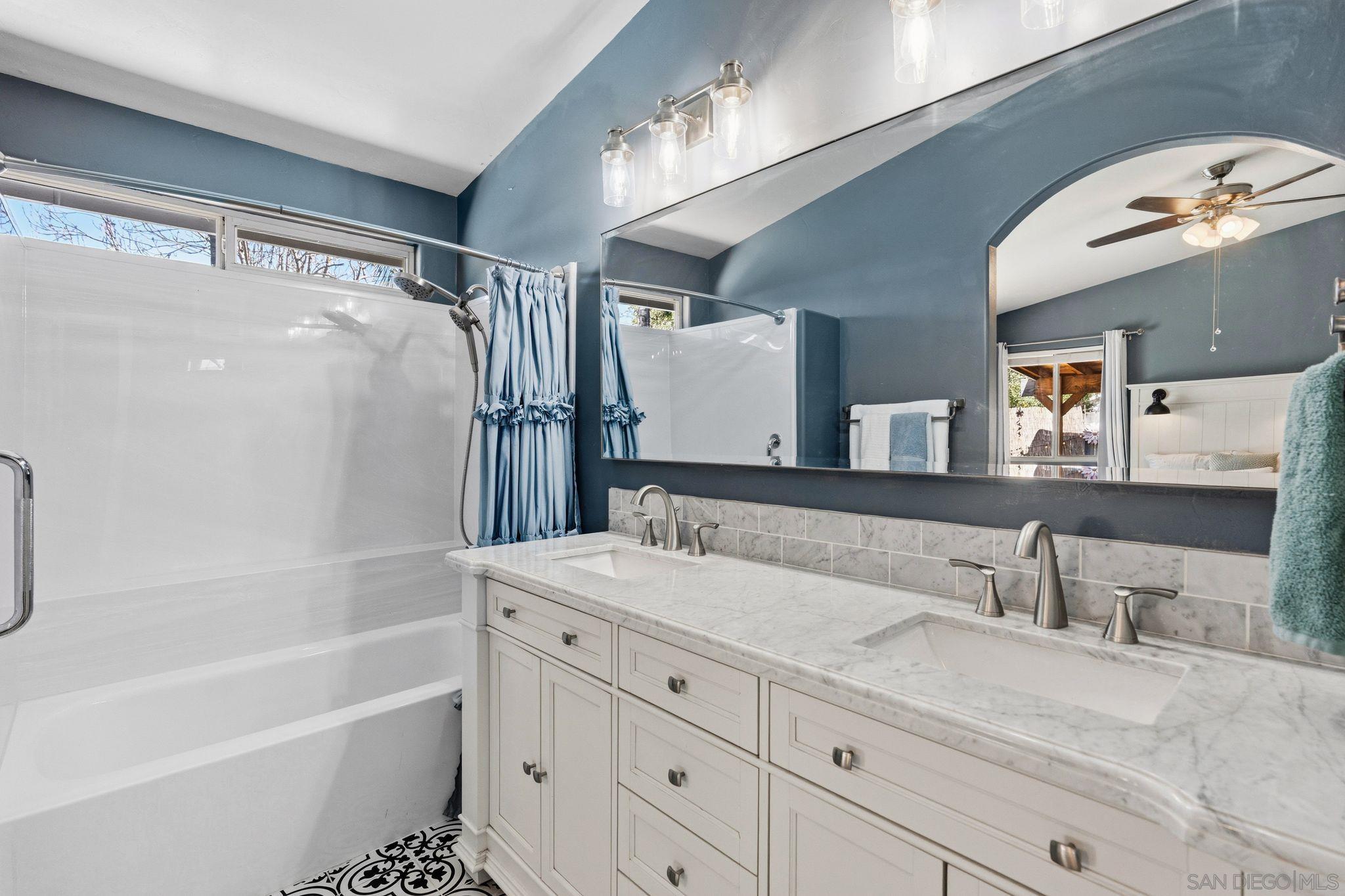 Detail Gallery Image 21 of 61 For 12308  Topa Hill, Lakeside,  CA 92040 - 5 Beds | 4 Baths