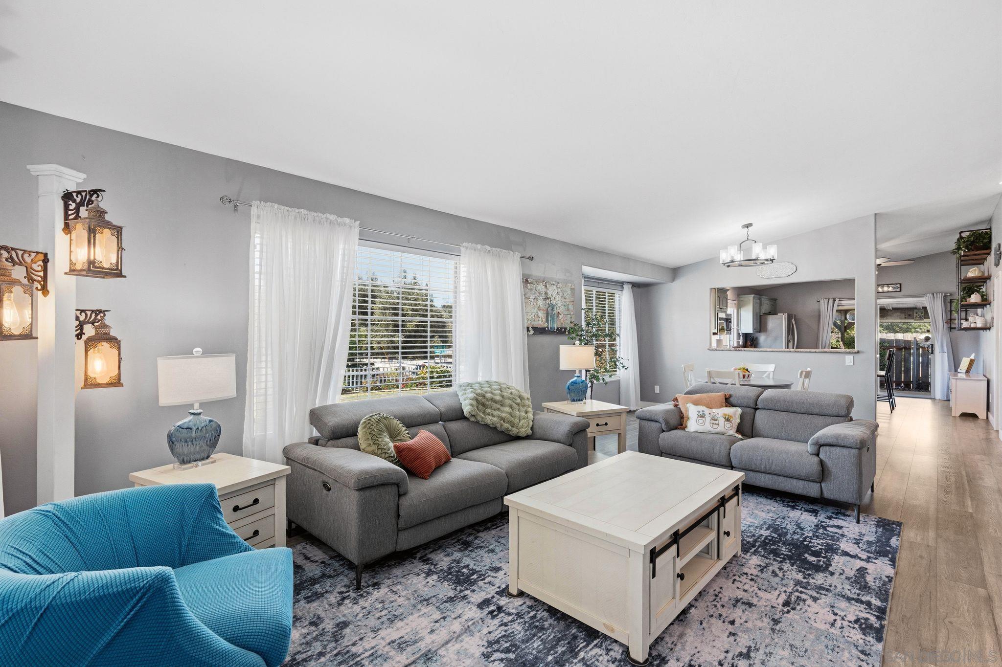 Detail Gallery Image 5 of 61 For 12308  Topa Hill, Lakeside,  CA 92040 - 5 Beds | 4 Baths