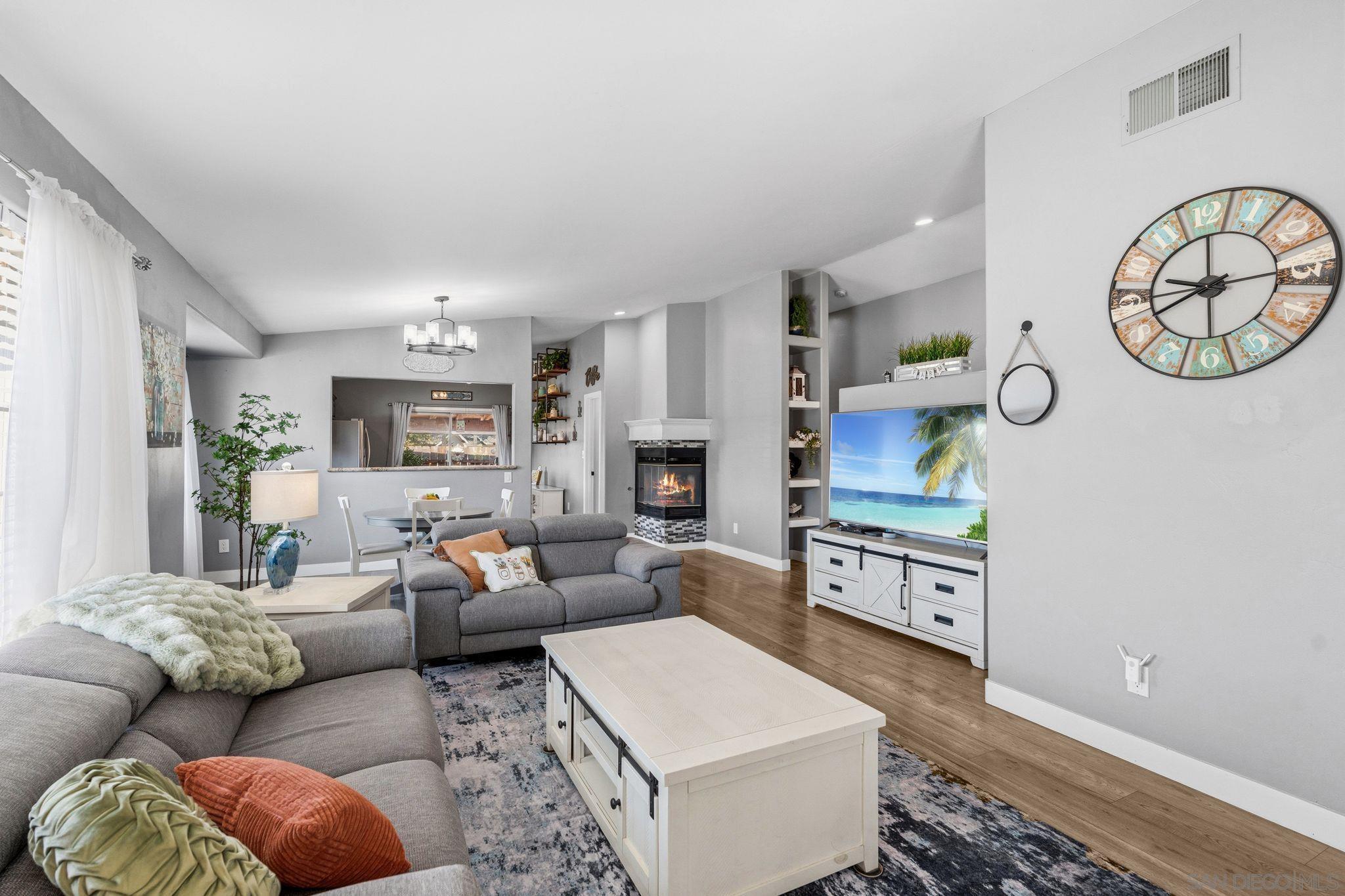 Detail Gallery Image 6 of 61 For 12308  Topa Hill, Lakeside,  CA 92040 - 5 Beds | 4 Baths