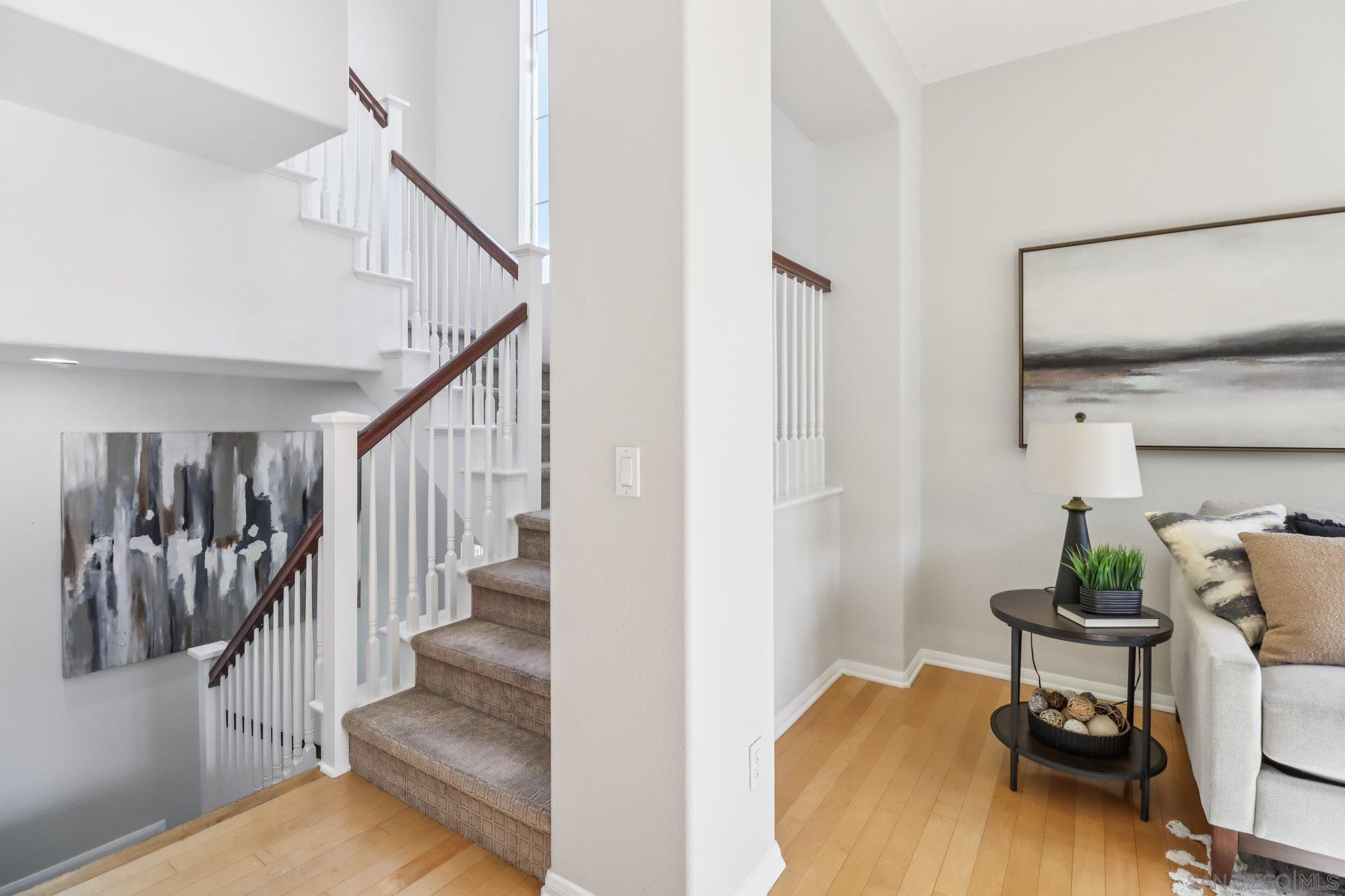 Detail Gallery Image 25 of 44 For 2801  Escala Cir, San Diego,  CA 92108 - 3 Beds | 3/1 Baths