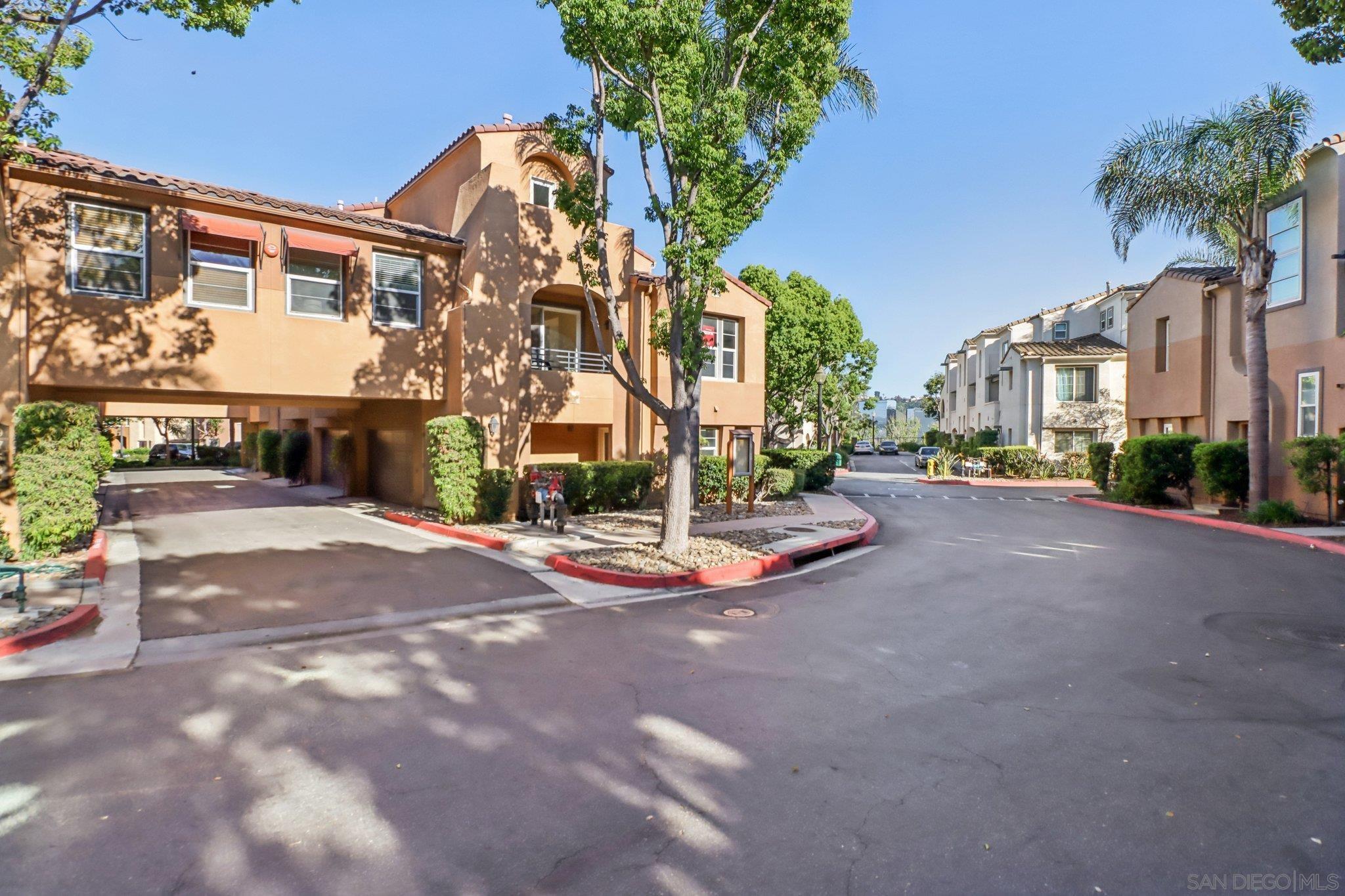 Detail Gallery Image 42 of 44 For 2801  Escala Cir, San Diego,  CA 92108 - 3 Beds | 3/1 Baths