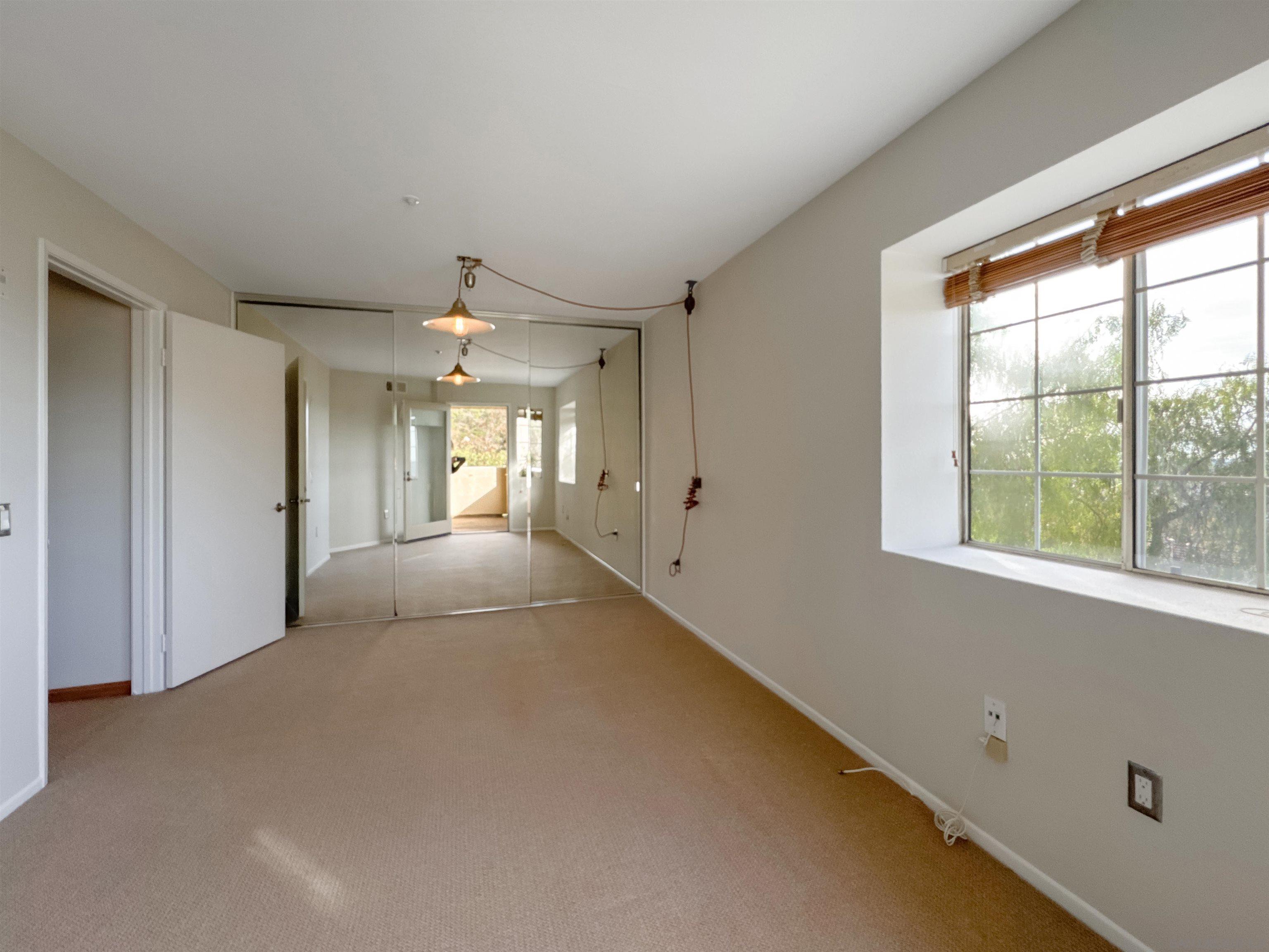 Detail Gallery Image 15 of 22 For 11285  Affinity Ct  #124,  San Diego,  CA 92131 - 3 Beds | 2 Baths