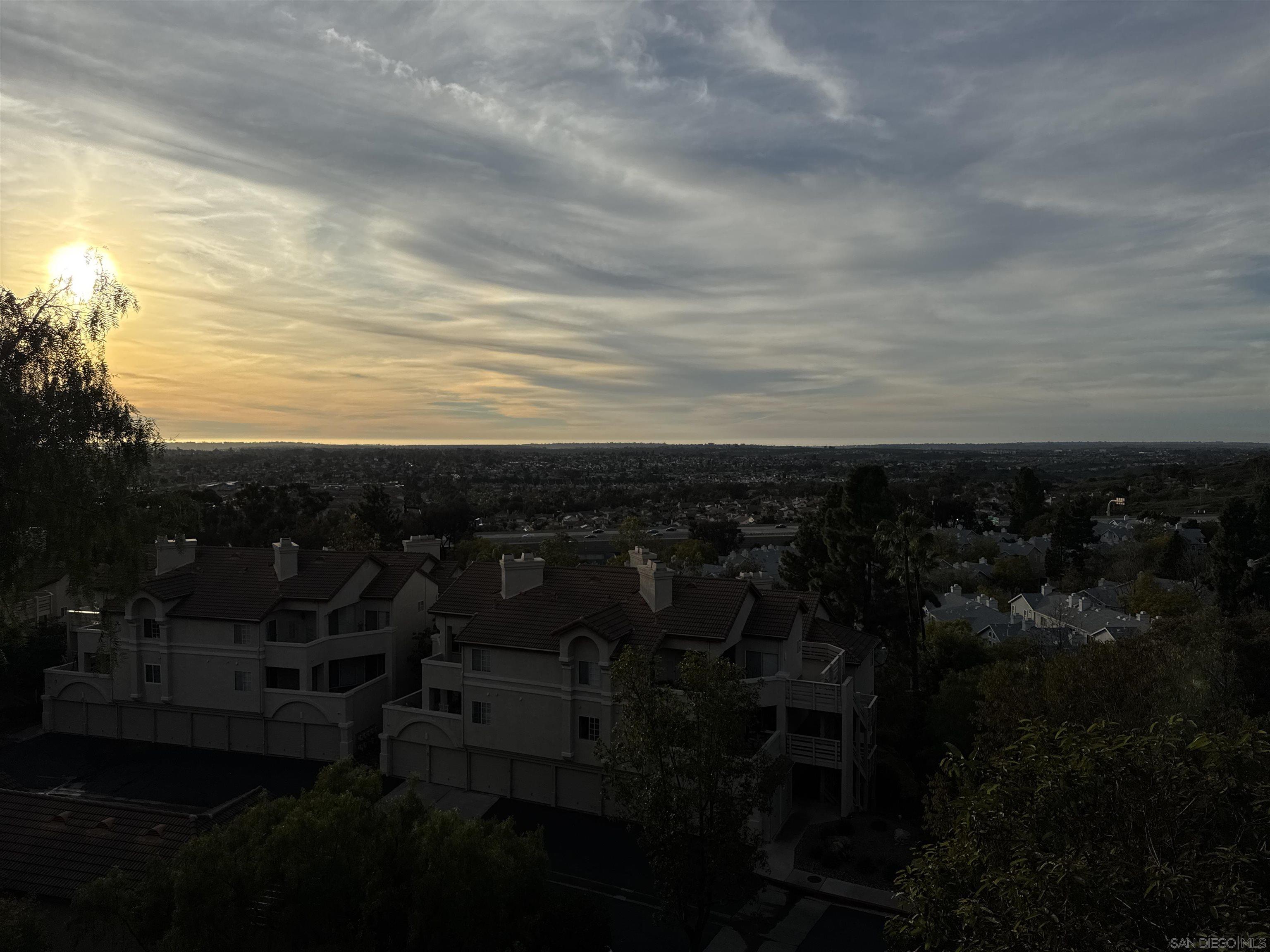 Detail Gallery Image 22 of 22 For 11285  Affinity Ct  #124,  San Diego,  CA 92131 - 3 Beds | 2 Baths