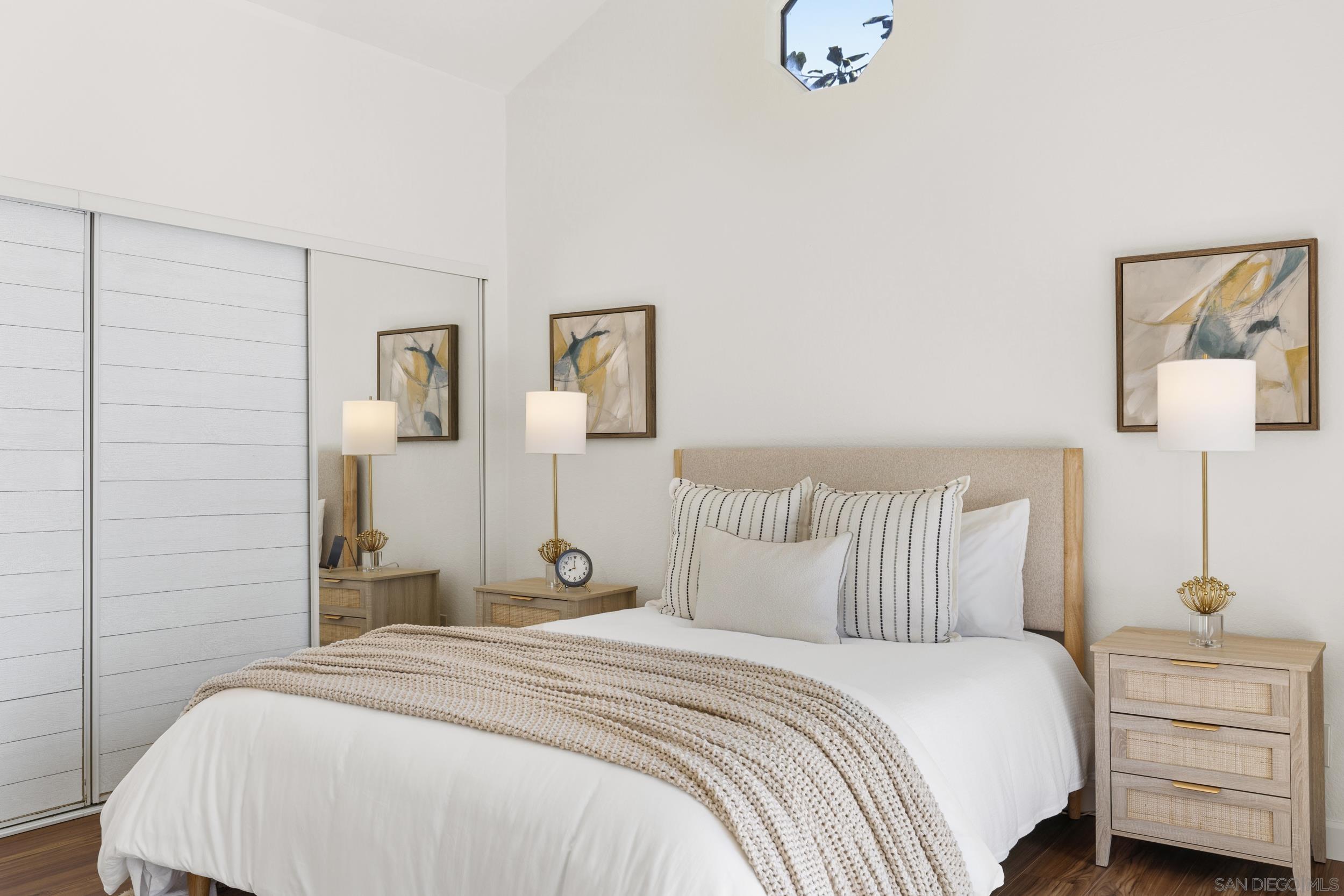 Detail Gallery Image 17 of 37 For 863  Violet Ct, Carlsbad,  CA 92011 - 2 Beds | 2 Baths