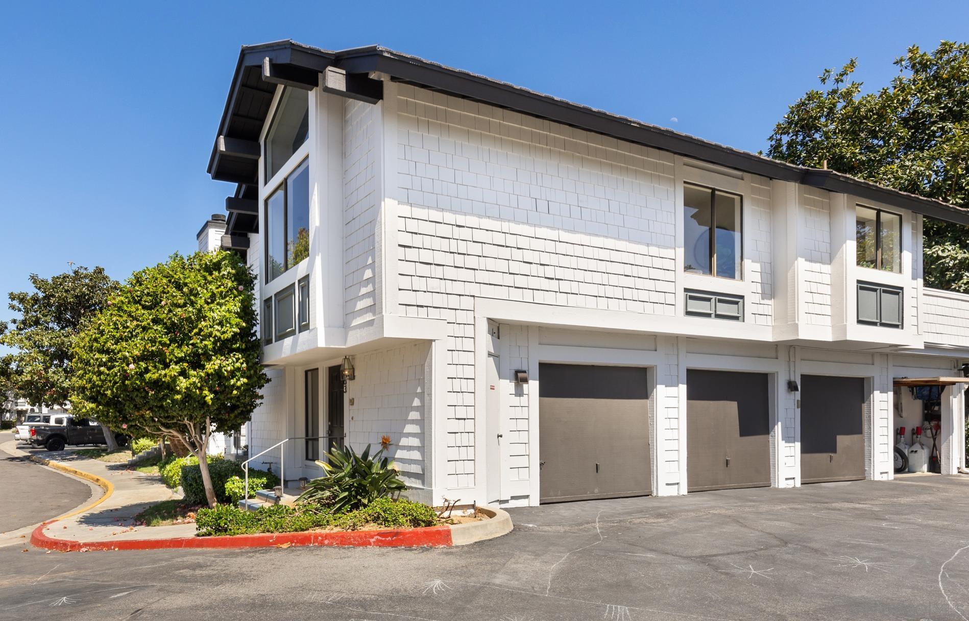 Detail Gallery Image 26 of 37 For 863  Violet Ct, Carlsbad,  CA 92011 - 2 Beds | 2 Baths