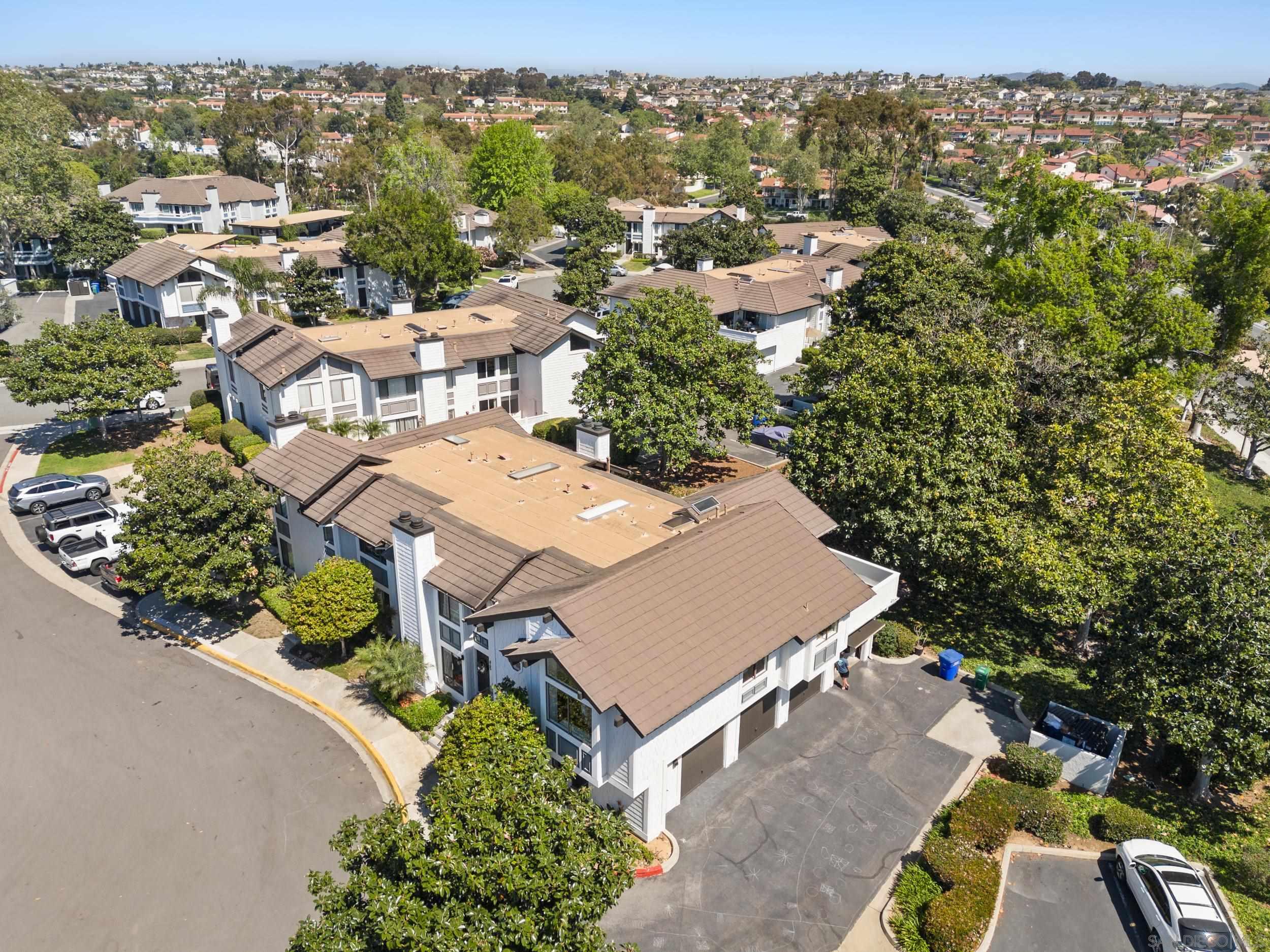 Detail Gallery Image 28 of 37 For 863  Violet Ct, Carlsbad,  CA 92011 - 2 Beds | 2 Baths