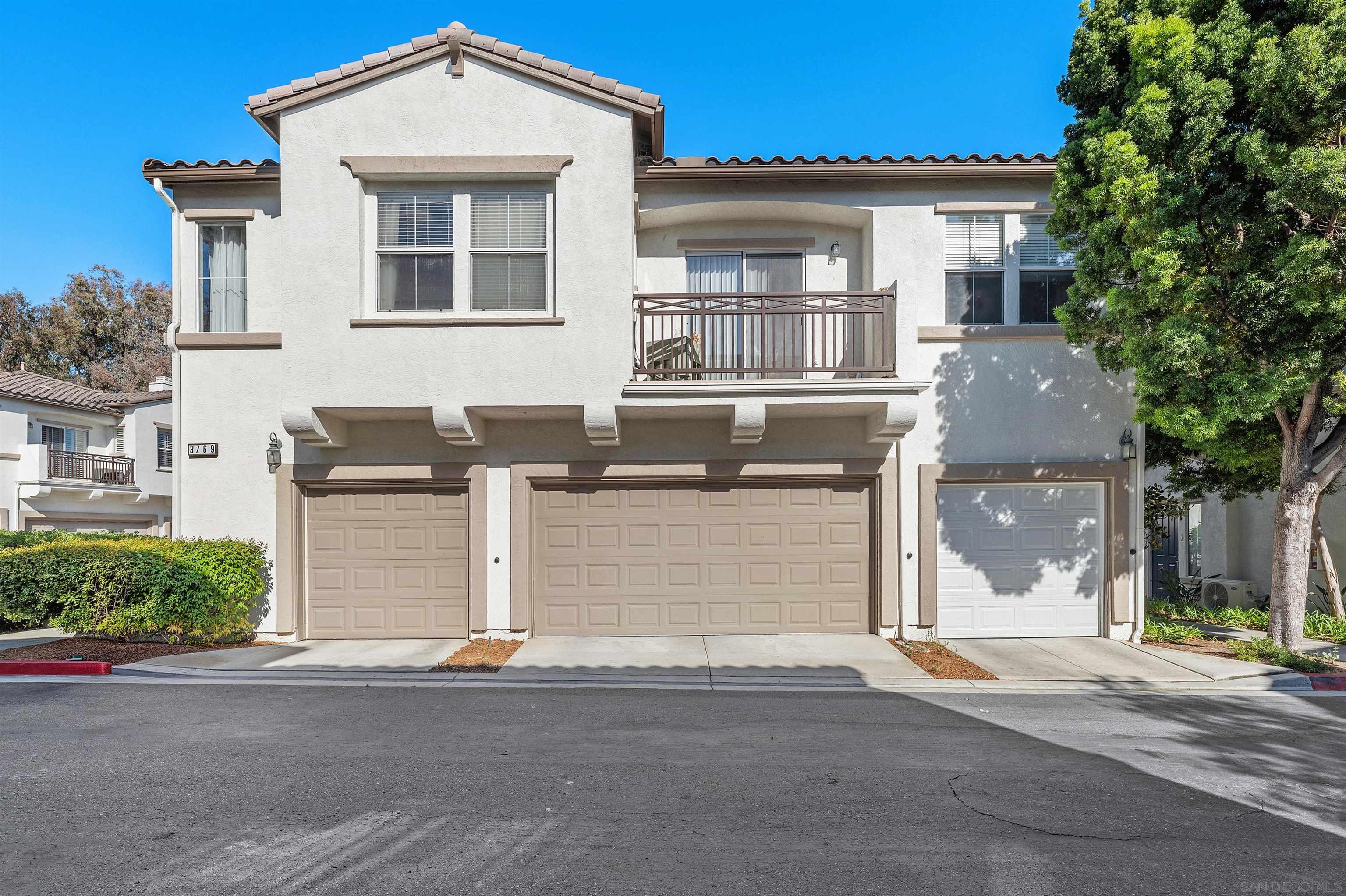 Front Image Thumbnail for SD260007238