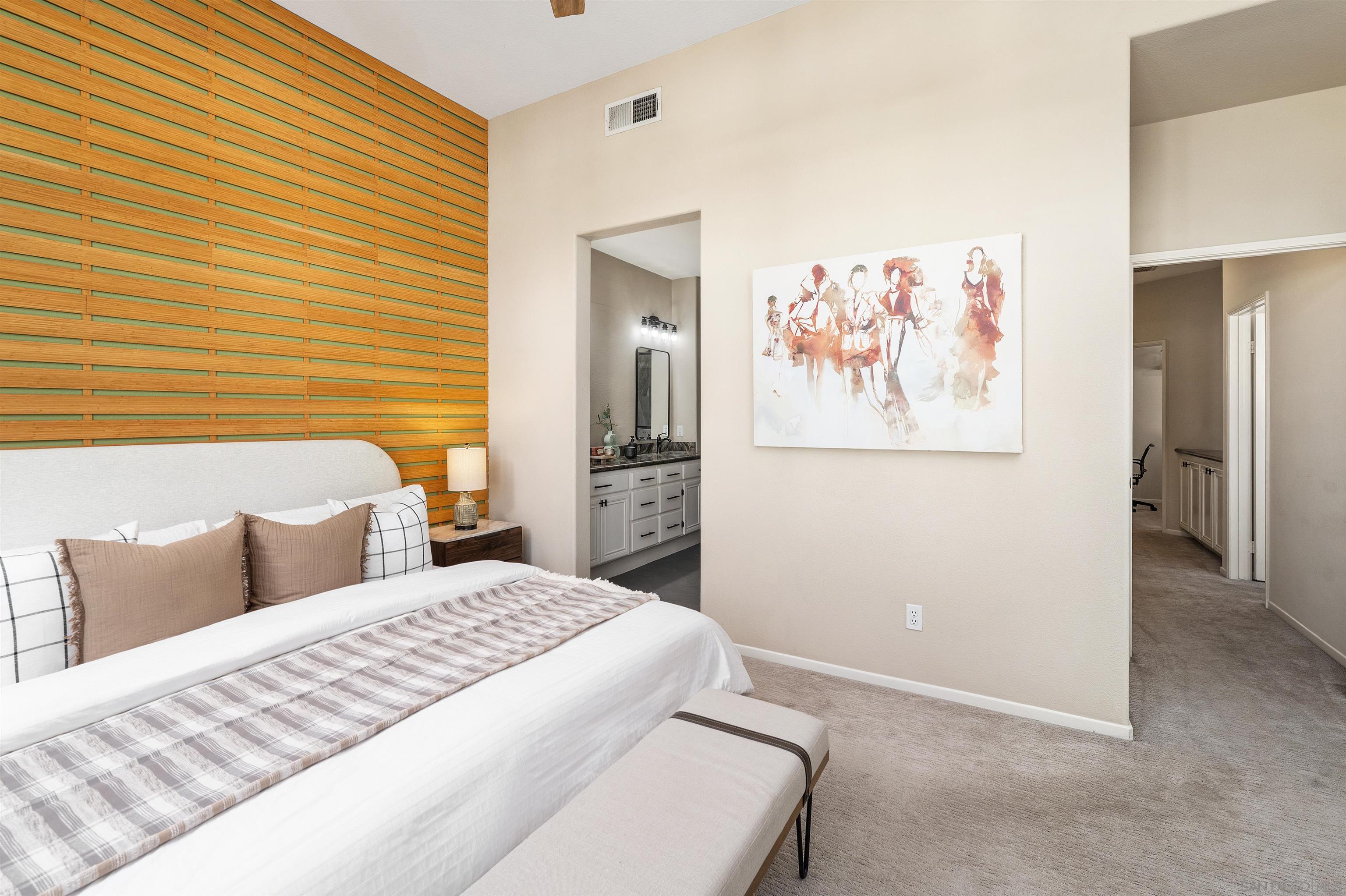 Detail Gallery Image 23 of 34 For 3769  Carmel View Rd  #2,  San Diego,  CA 92130 - 3 Beds | 2/1 Baths