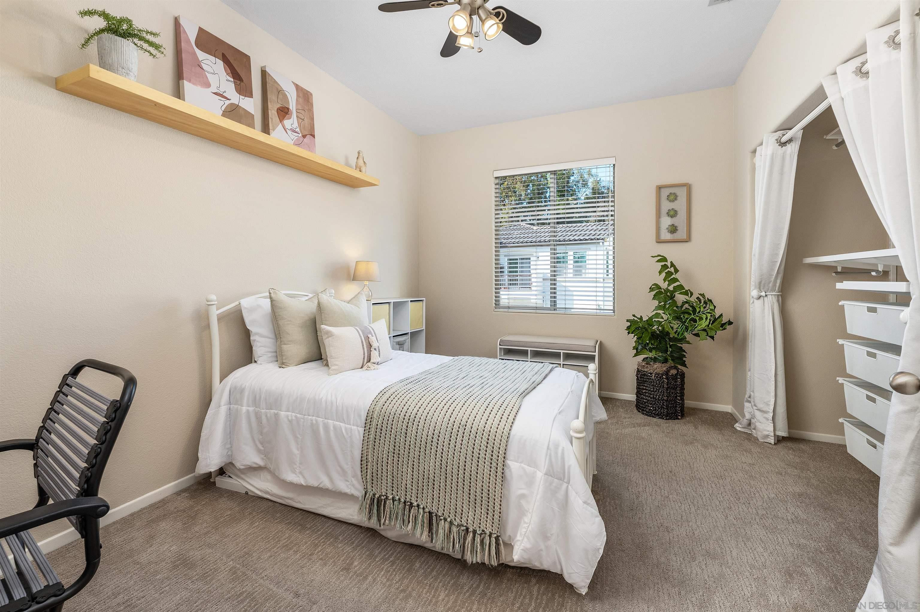 Detail Gallery Image 28 of 34 For 3769  Carmel View Rd  #2,  San Diego,  CA 92130 - 3 Beds | 2/1 Baths