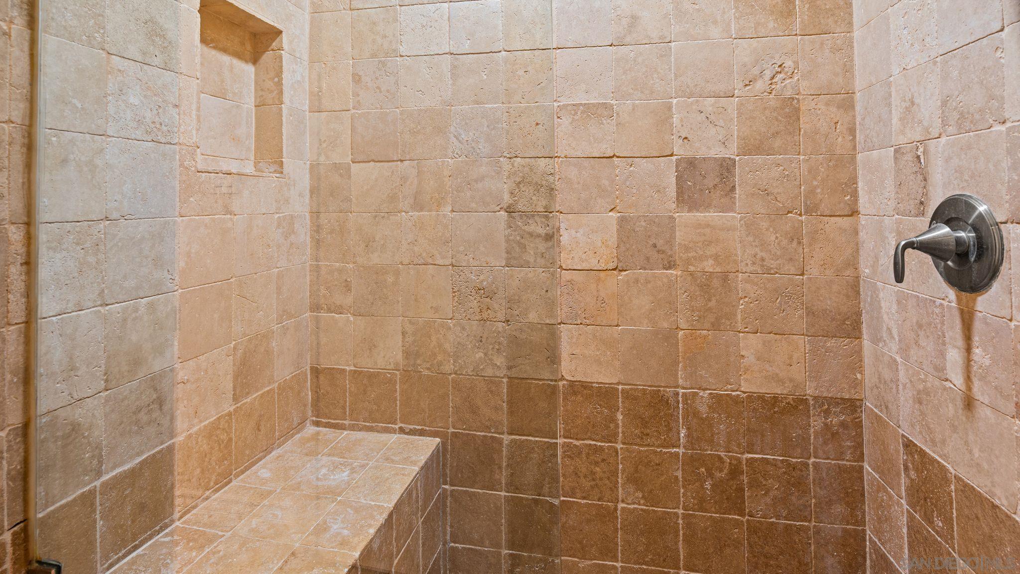 Detail Gallery Image 14 of 30 For 7595  Charmant  #707,  San Diego,  CA 92122 - 2 Beds | 2 Baths