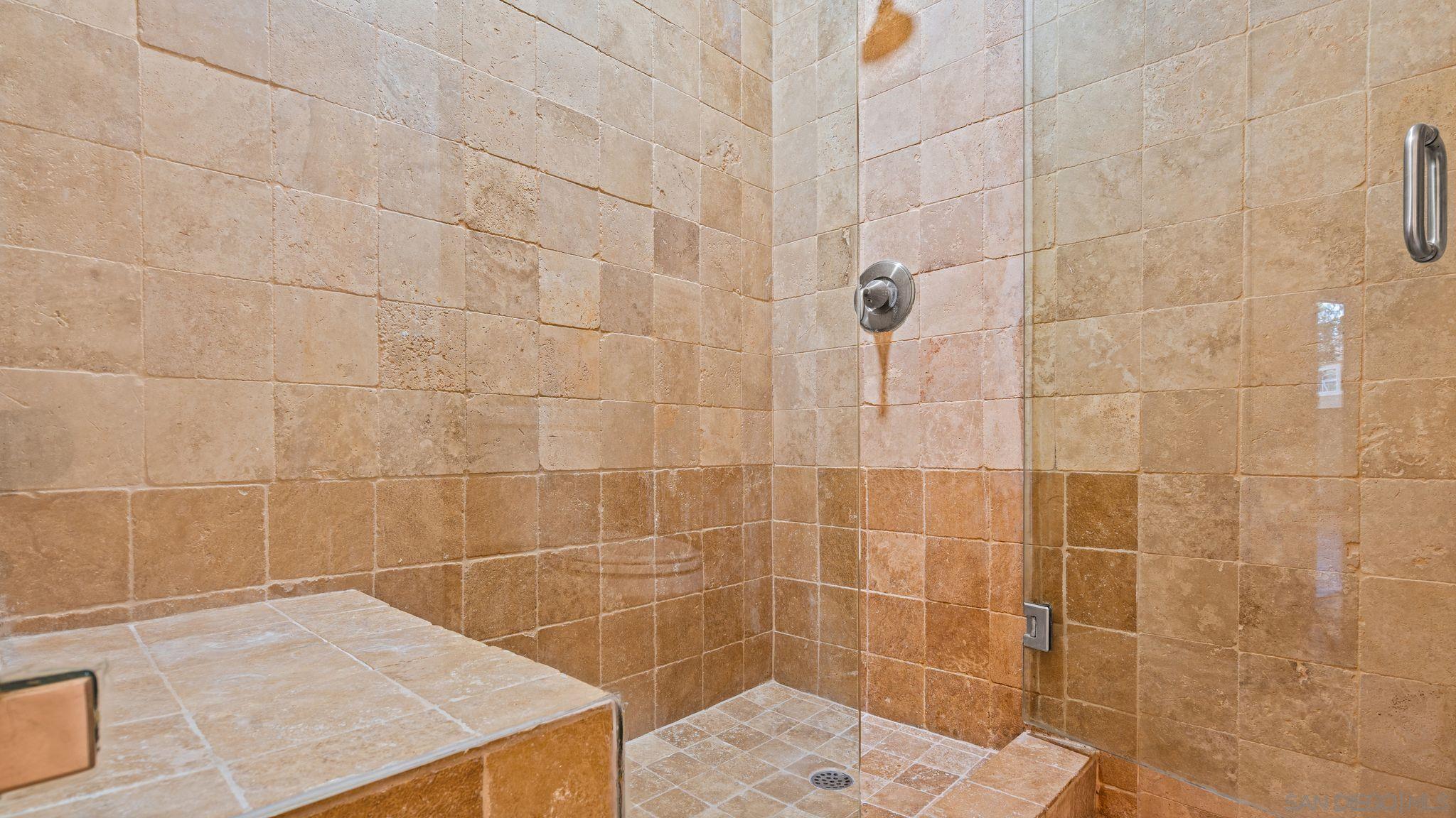 Detail Gallery Image 15 of 30 For 7595  Charmant  #707,  San Diego,  CA 92122 - 2 Beds | 2 Baths