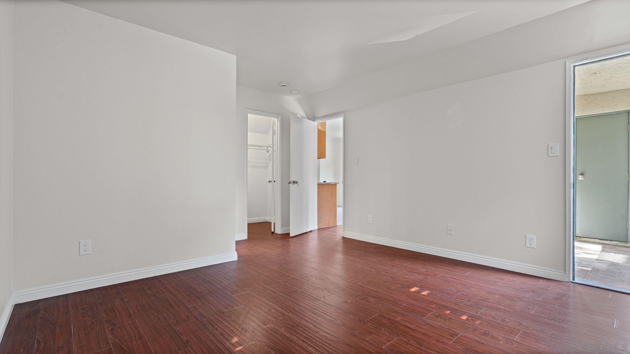 Detail Gallery Image 8 of 30 For 7595  Charmant  #707,  San Diego,  CA 92122 - 2 Beds | 2 Baths