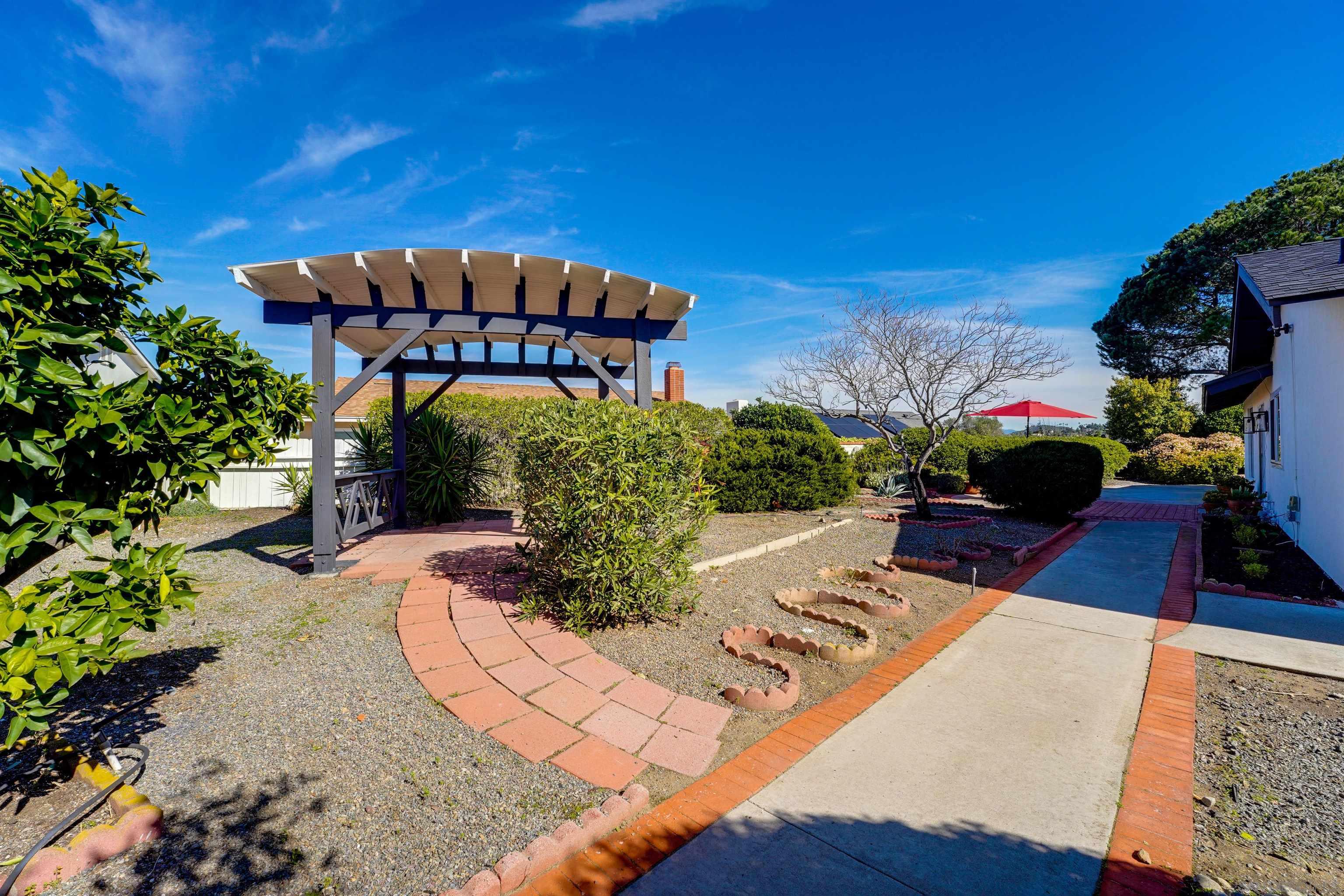 Detail Gallery Image 17 of 23 For 12201  Casero Place, San Diego,  CA 92128 - 4 Beds | 2 Baths