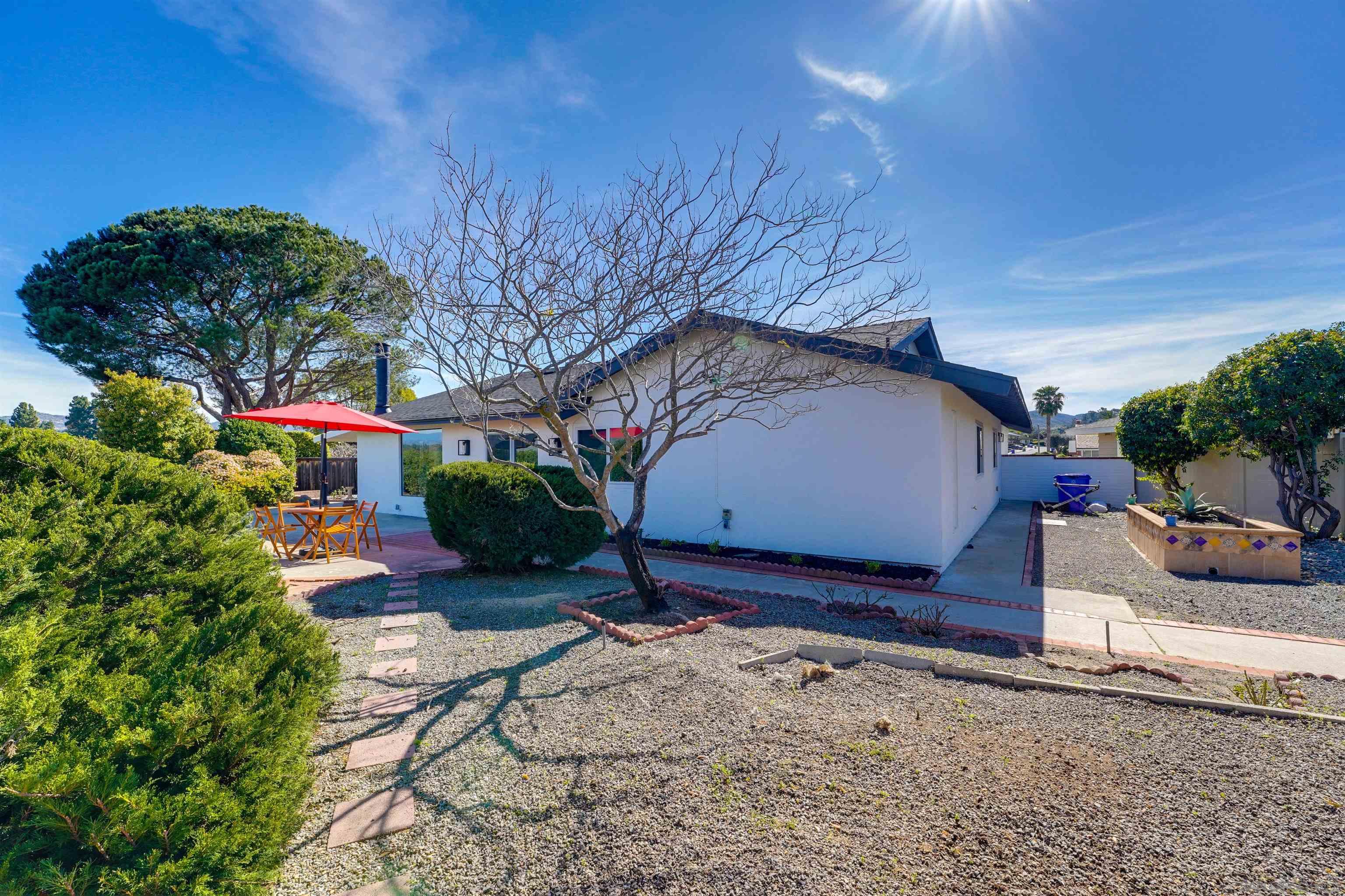 Detail Gallery Image 19 of 23 For 12201  Casero Place, San Diego,  CA 92128 - 4 Beds | 2 Baths