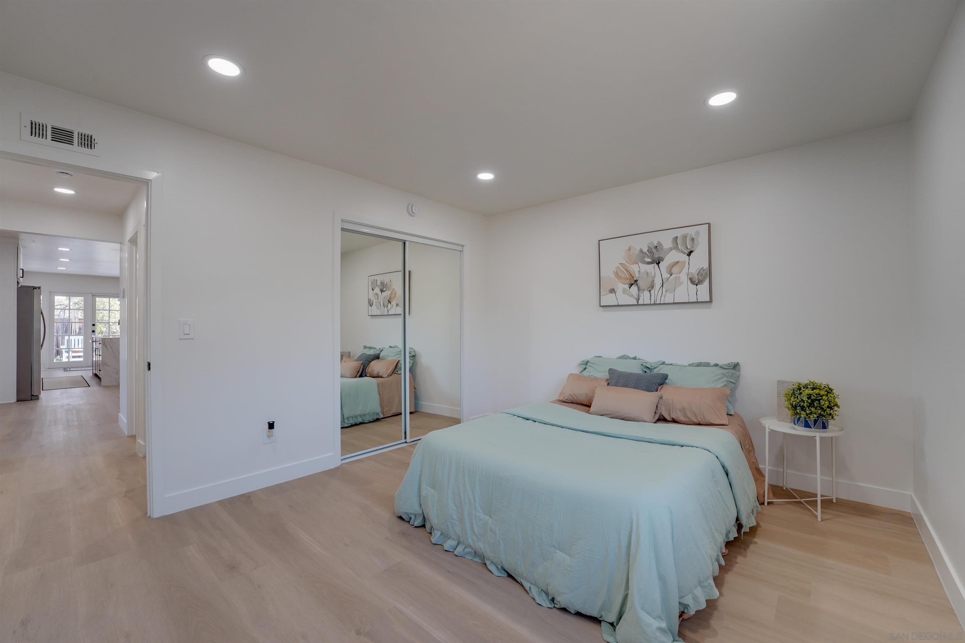 Detail Gallery Image 10 of 23 For 12201  Casero Place, San Diego,  CA 92128 - 4 Beds | 2 Baths