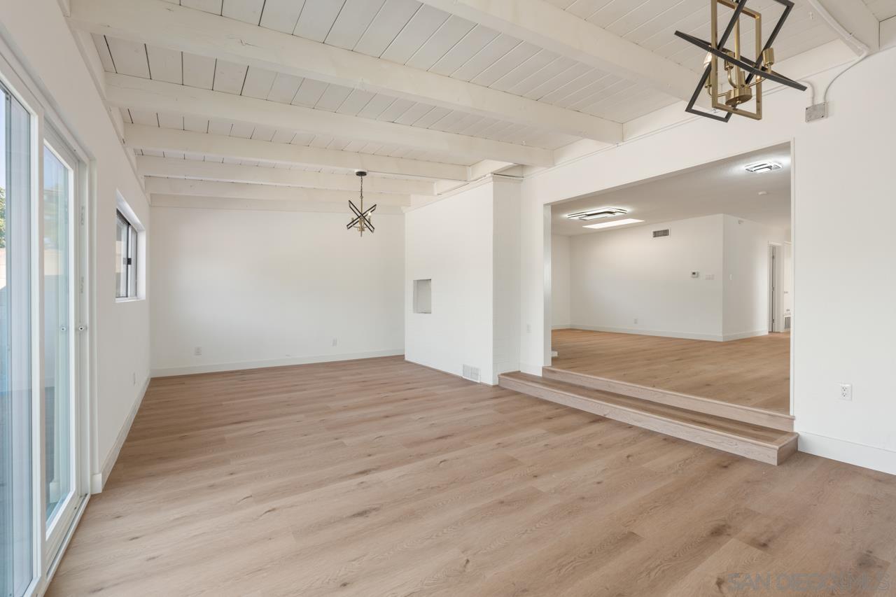 Detail Gallery Image 18 of 48 For 8868  Gowdy Ave, San Diego,  CA 92123 - 5 Beds | 4 Baths