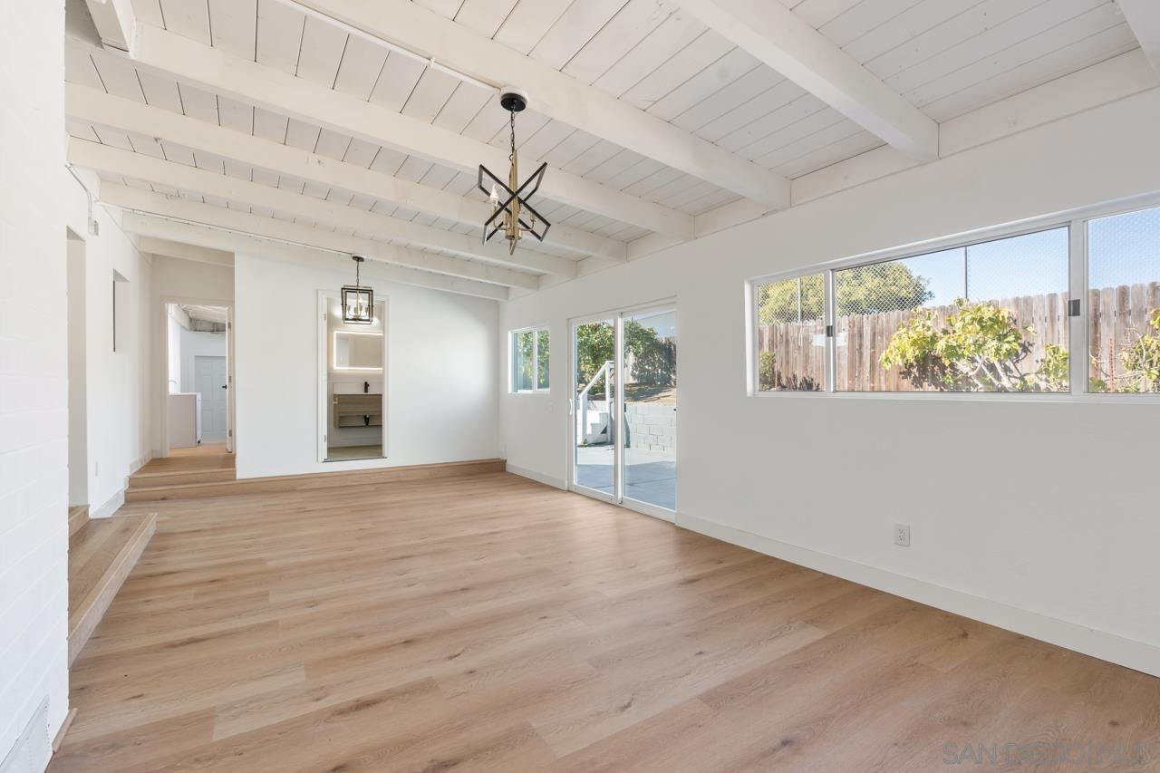 Detail Gallery Image 21 of 48 For 8868  Gowdy Ave, San Diego,  CA 92123 - 5 Beds | 4 Baths