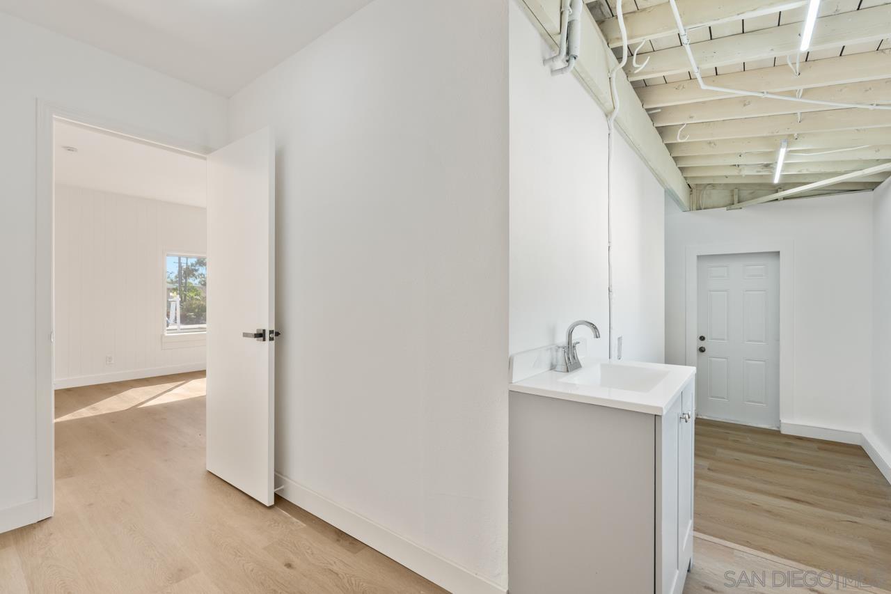 Detail Gallery Image 36 of 48 For 8868  Gowdy Ave, San Diego,  CA 92123 - 5 Beds | 4 Baths