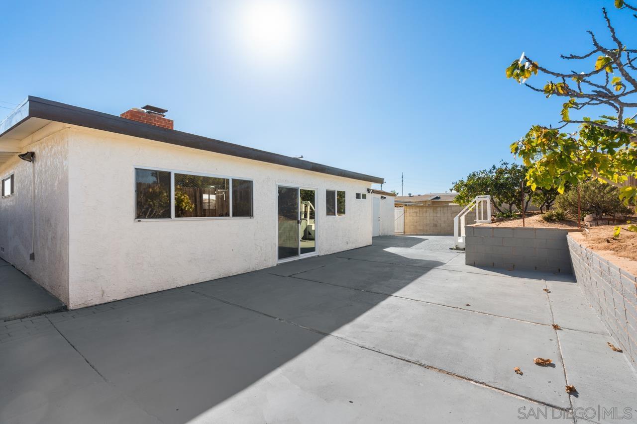 Detail Gallery Image 46 of 48 For 8868  Gowdy Ave, San Diego,  CA 92123 - 5 Beds | 4 Baths