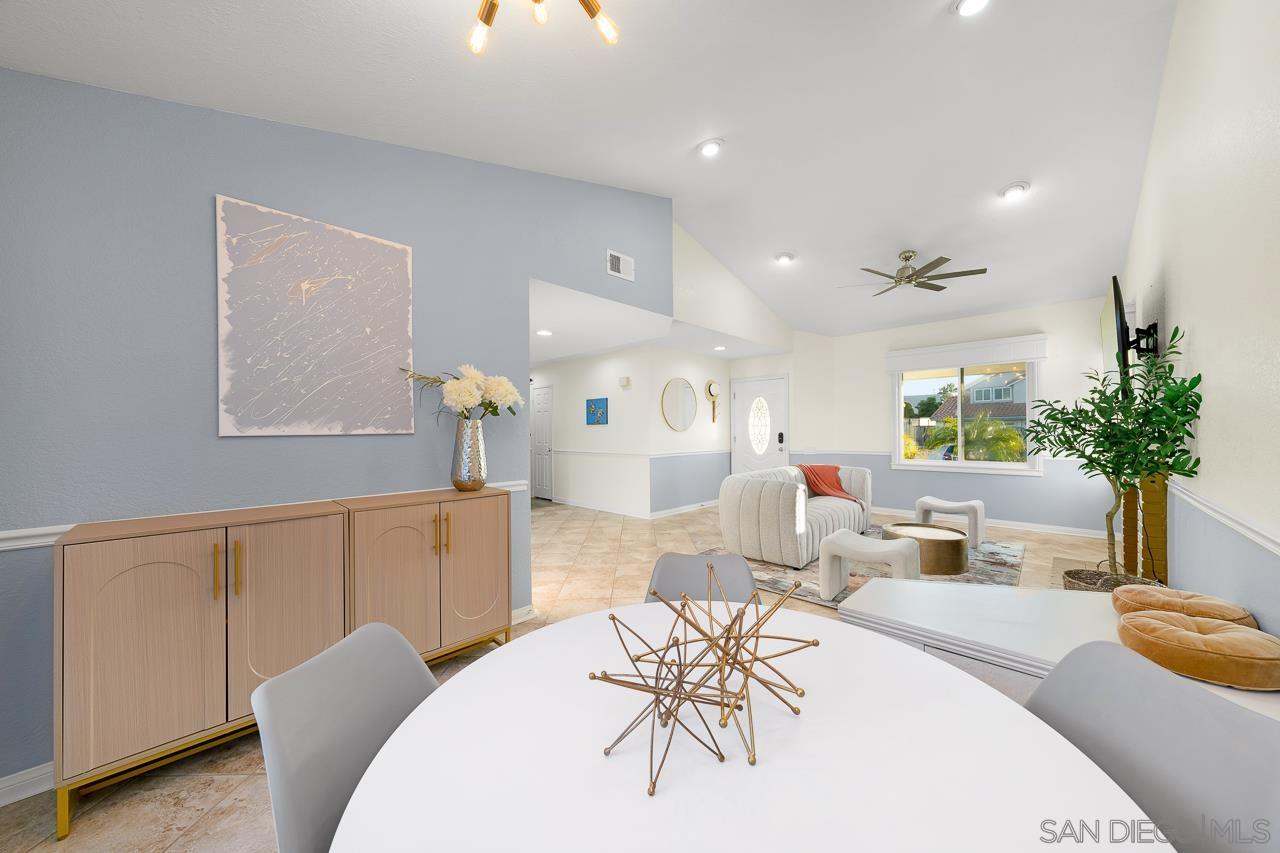 Detail Gallery Image 12 of 51 For 1018  Bridle Path Way, Oceanside,  CA 92057 - 3 Beds | 2 Baths