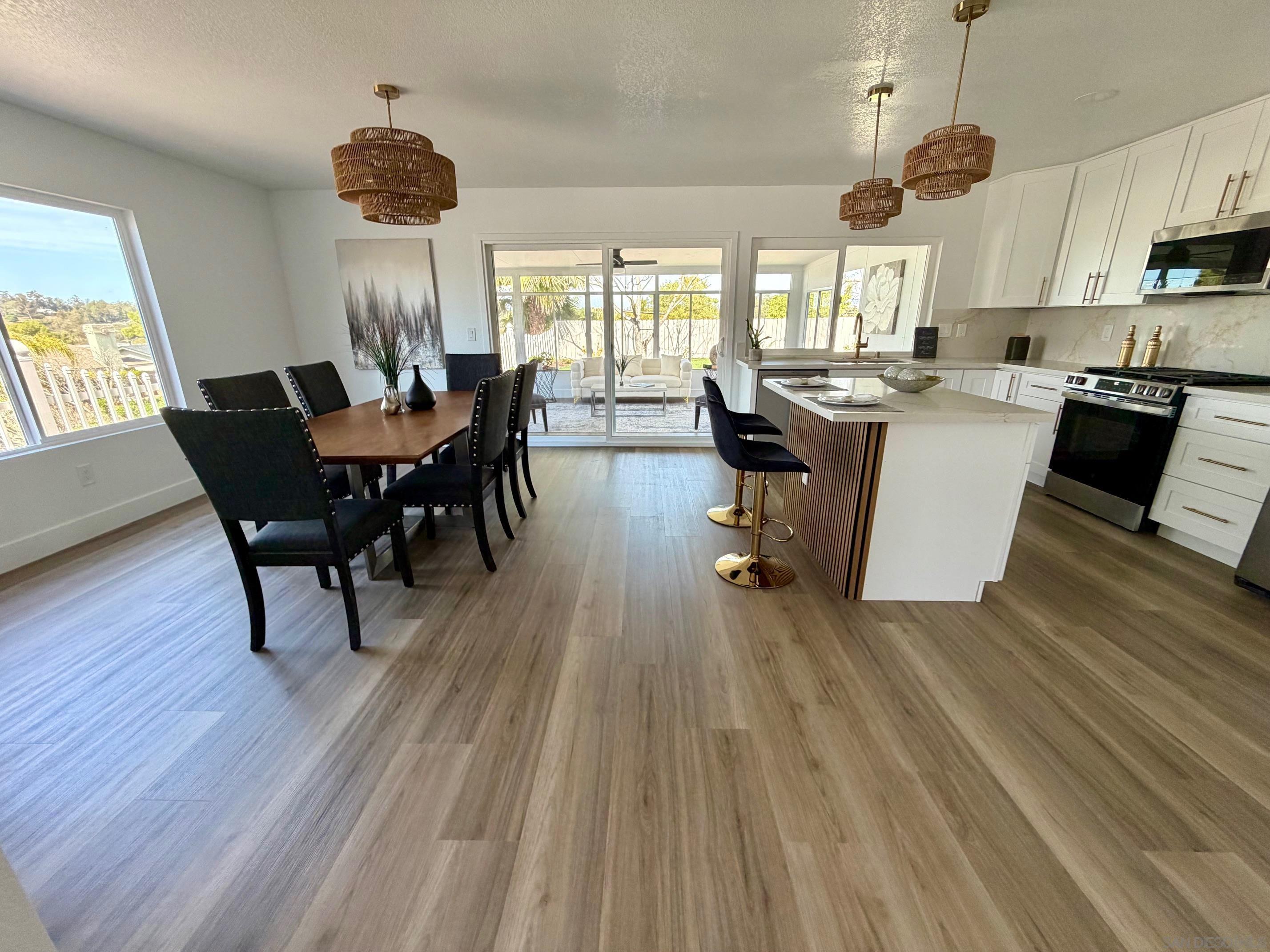 Detail Gallery Image 11 of 21 For 4128  Terry St., Oceanside,  CA 92056 - 4 Beds | 2/1 Baths