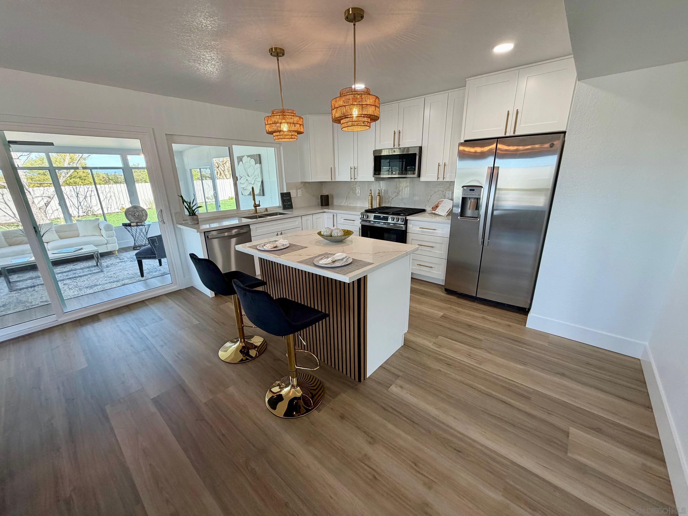 Detail Gallery Image 5 of 21 For 4128  Terry St., Oceanside,  CA 92056 - 4 Beds | 2/1 Baths