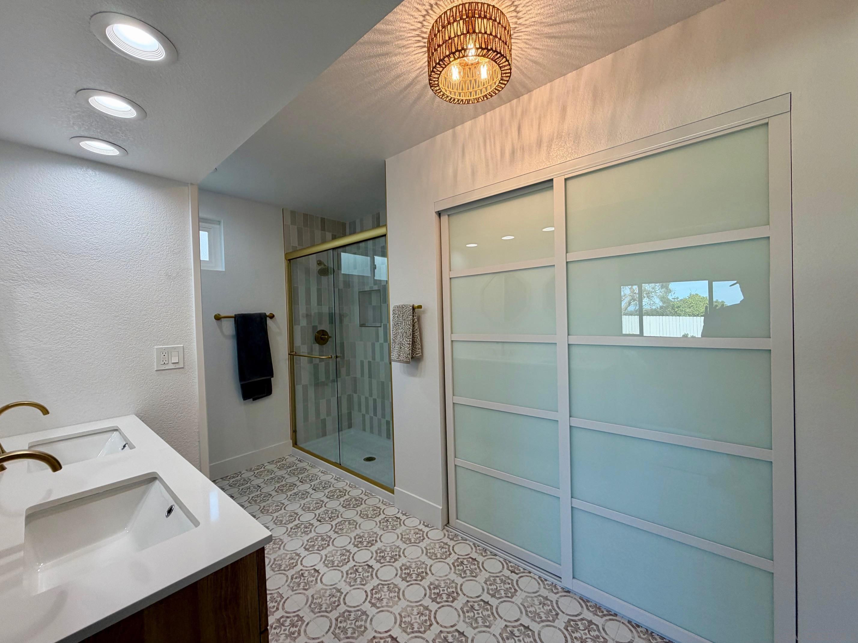Detail Gallery Image 10 of 21 For 4128  Terry St., Oceanside,  CA 92056 - 4 Beds | 2/1 Baths