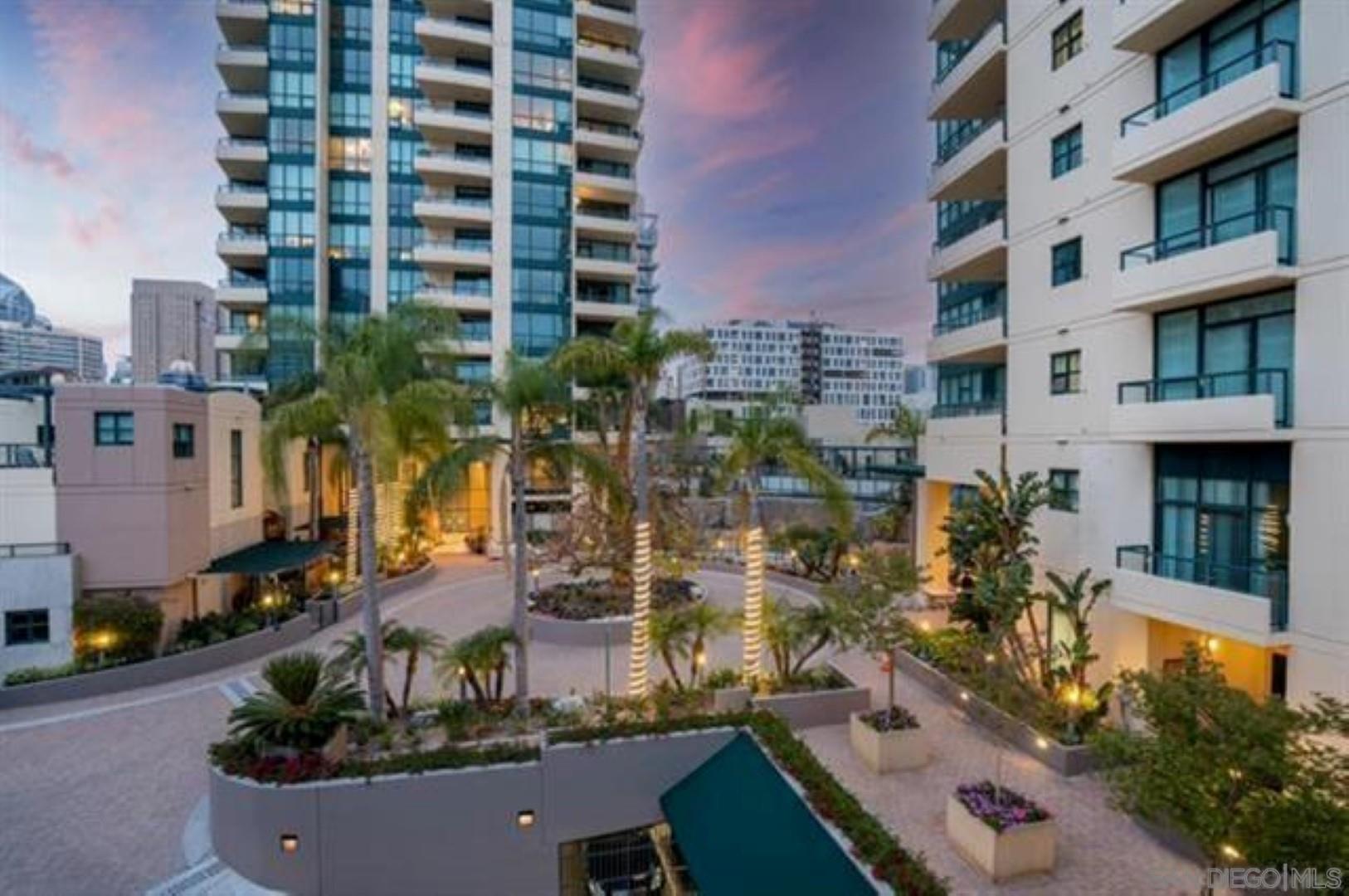 Detail Gallery Image 23 of 47 For 531  Front St, San Diego,  CA 92101 - 2 Beds | 2/1 Baths