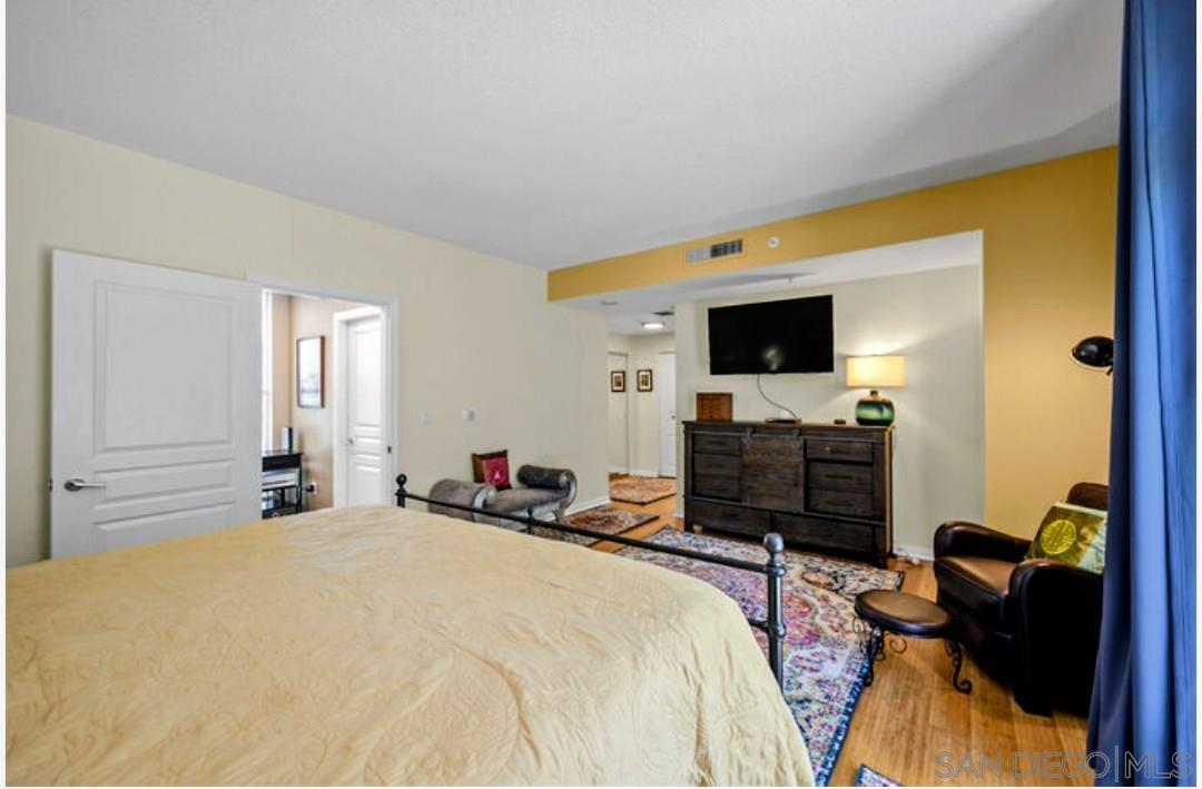 Detail Gallery Image 30 of 47 For 531  Front St, San Diego,  CA 92101 - 2 Beds | 2/1 Baths