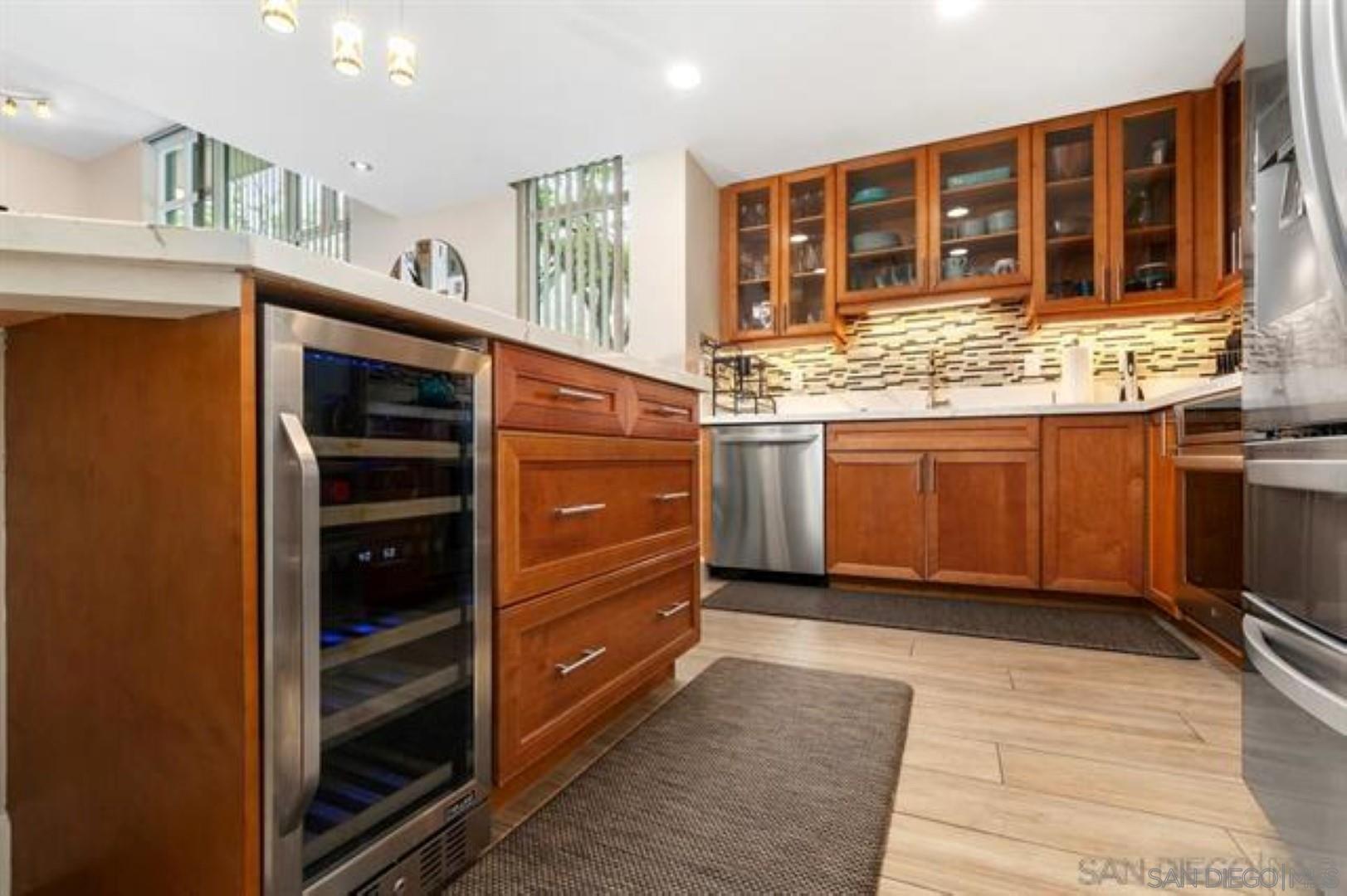 Detail Gallery Image 39 of 47 For 531  Front St, San Diego,  CA 92101 - 2 Beds | 2/1 Baths