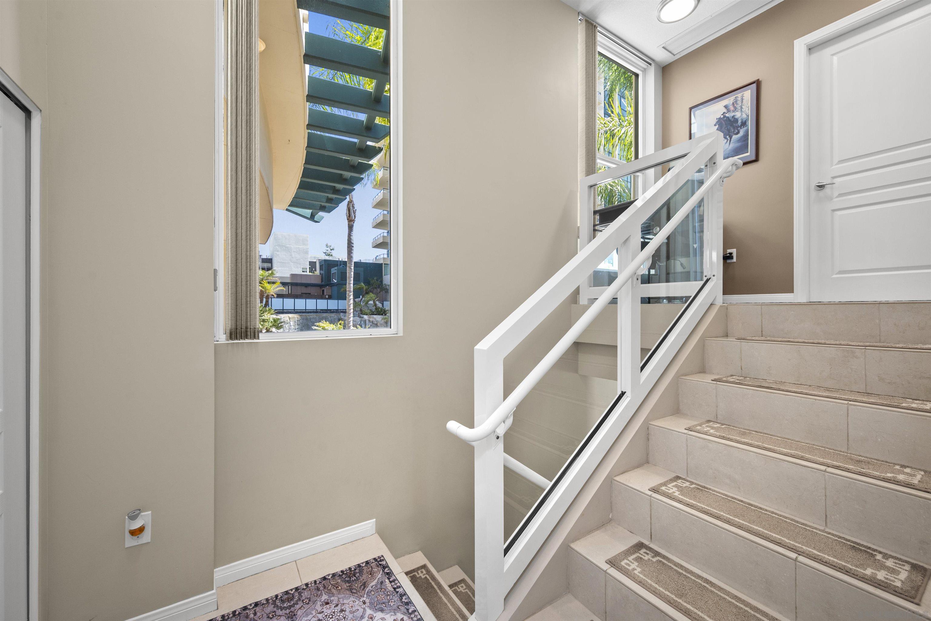 Detail Gallery Image 10 of 47 For 531  Front St, San Diego,  CA 92101 - 2 Beds | 2/1 Baths